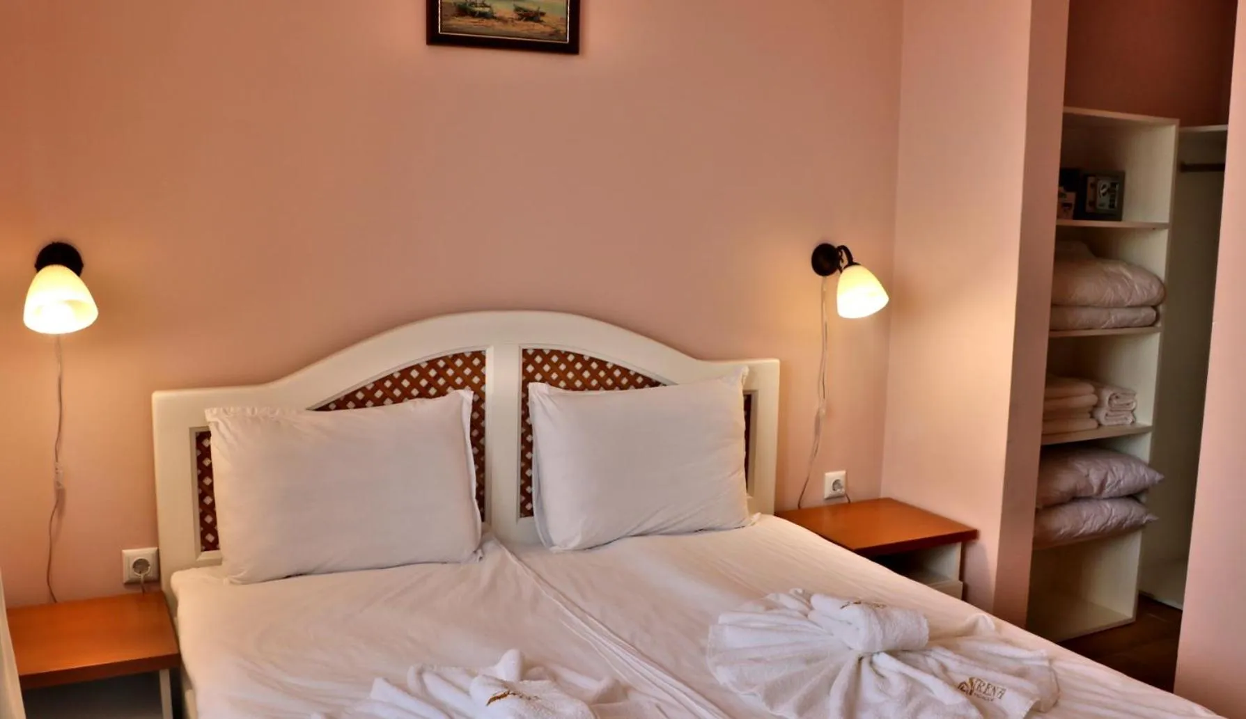 Bed in Sirena Palace Family Hotel