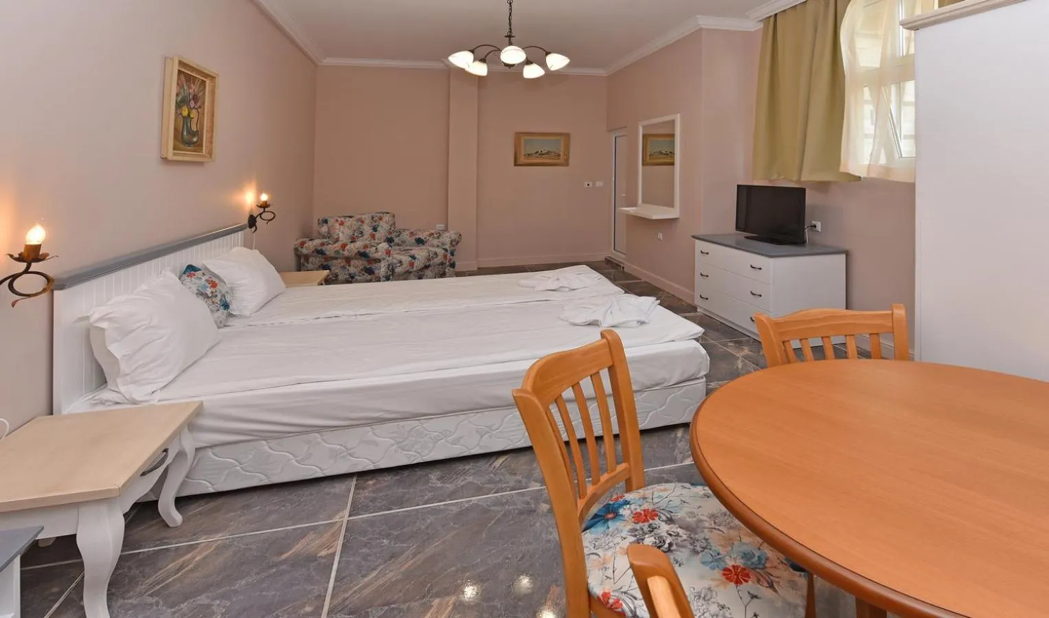 Bed in Sirena Palace Family Hotel