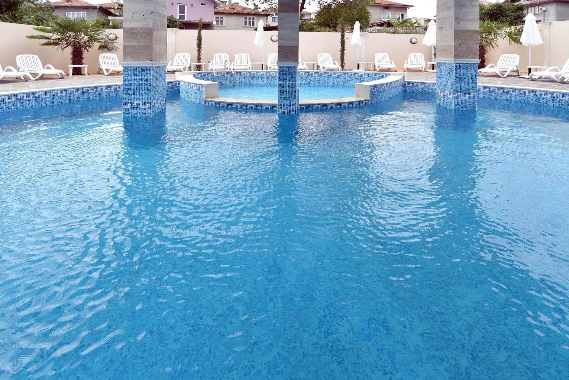 Swimming pool in Sirena Palace Family Hotel