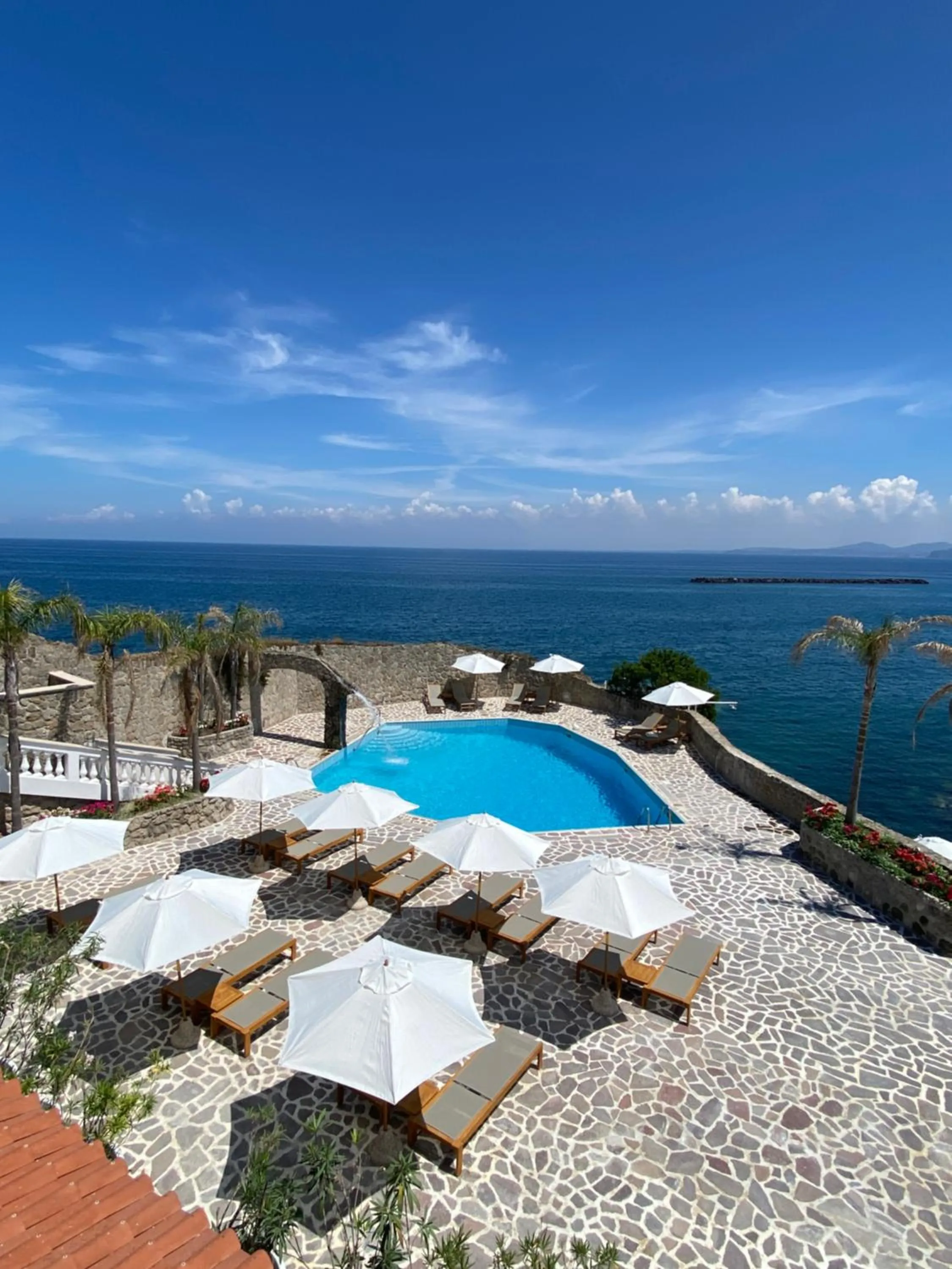 Swimming pool in Pagoda Lifestyle Hotel