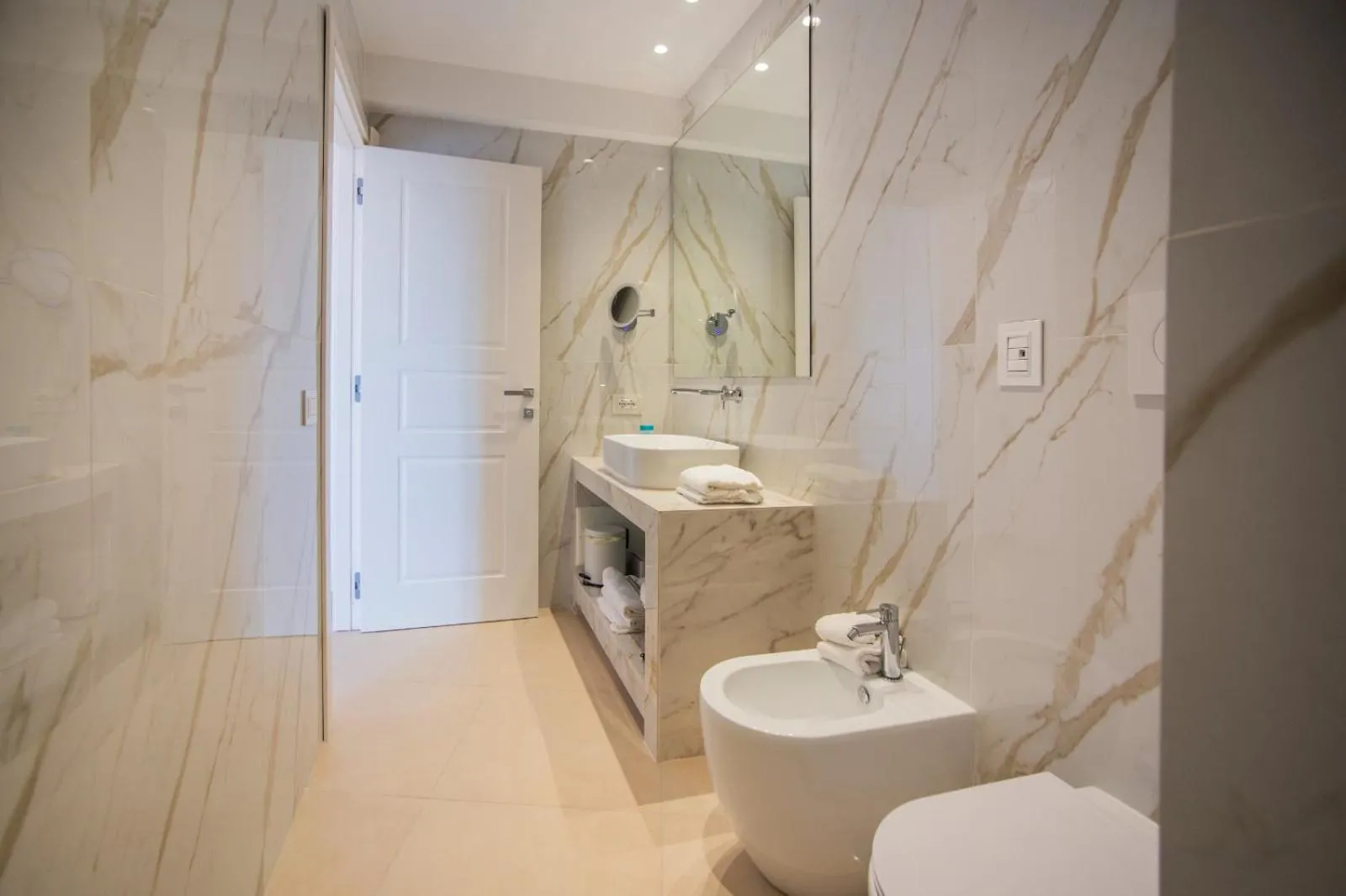 Bathroom in Pagoda Lifestyle Hotel