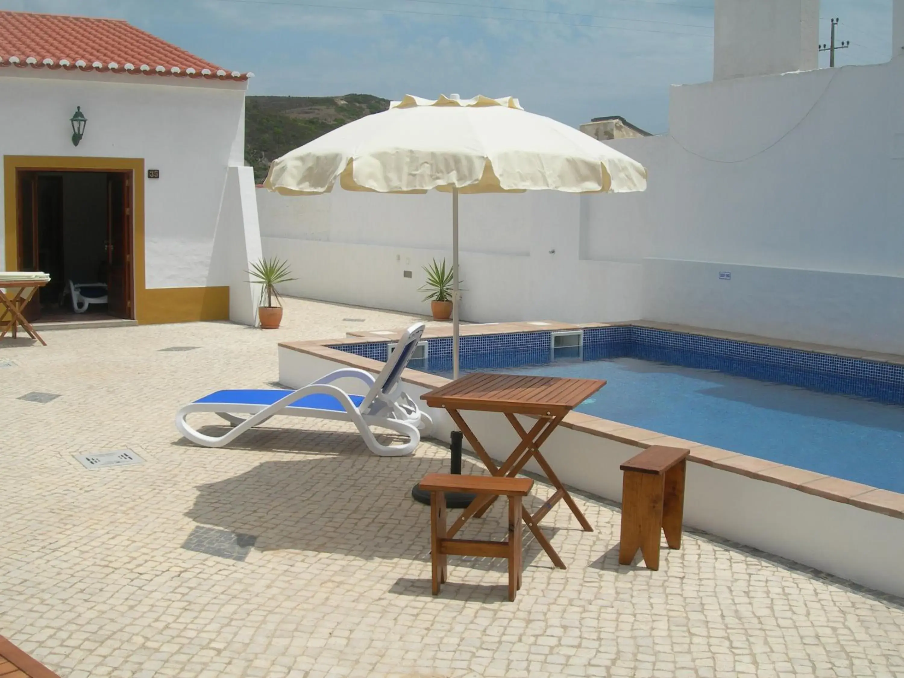 Double or Twin Room with View in Carrapateiramar Guest House Double or Twin Room with View in Carrapateiramar Guest House