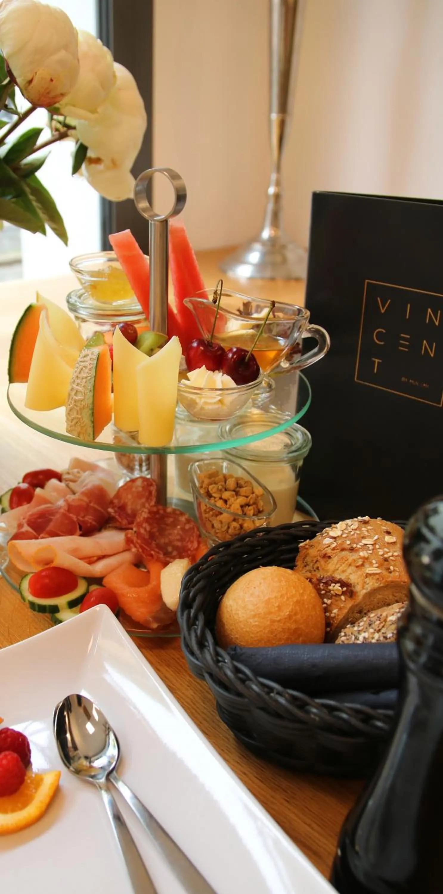 Continental breakfast in L'Ostello Altstadthotel