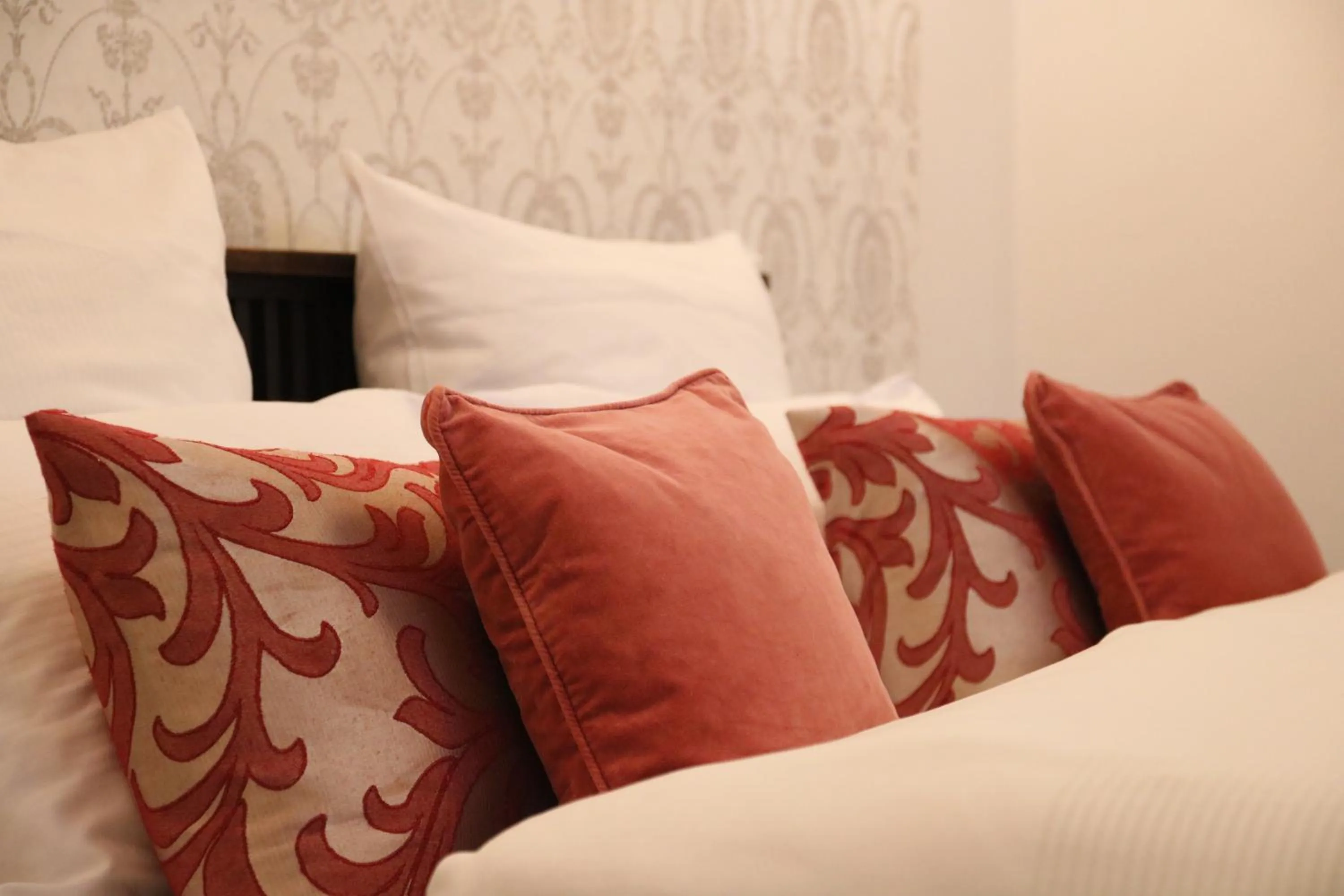 Bed in L'Ostello Altstadthotel