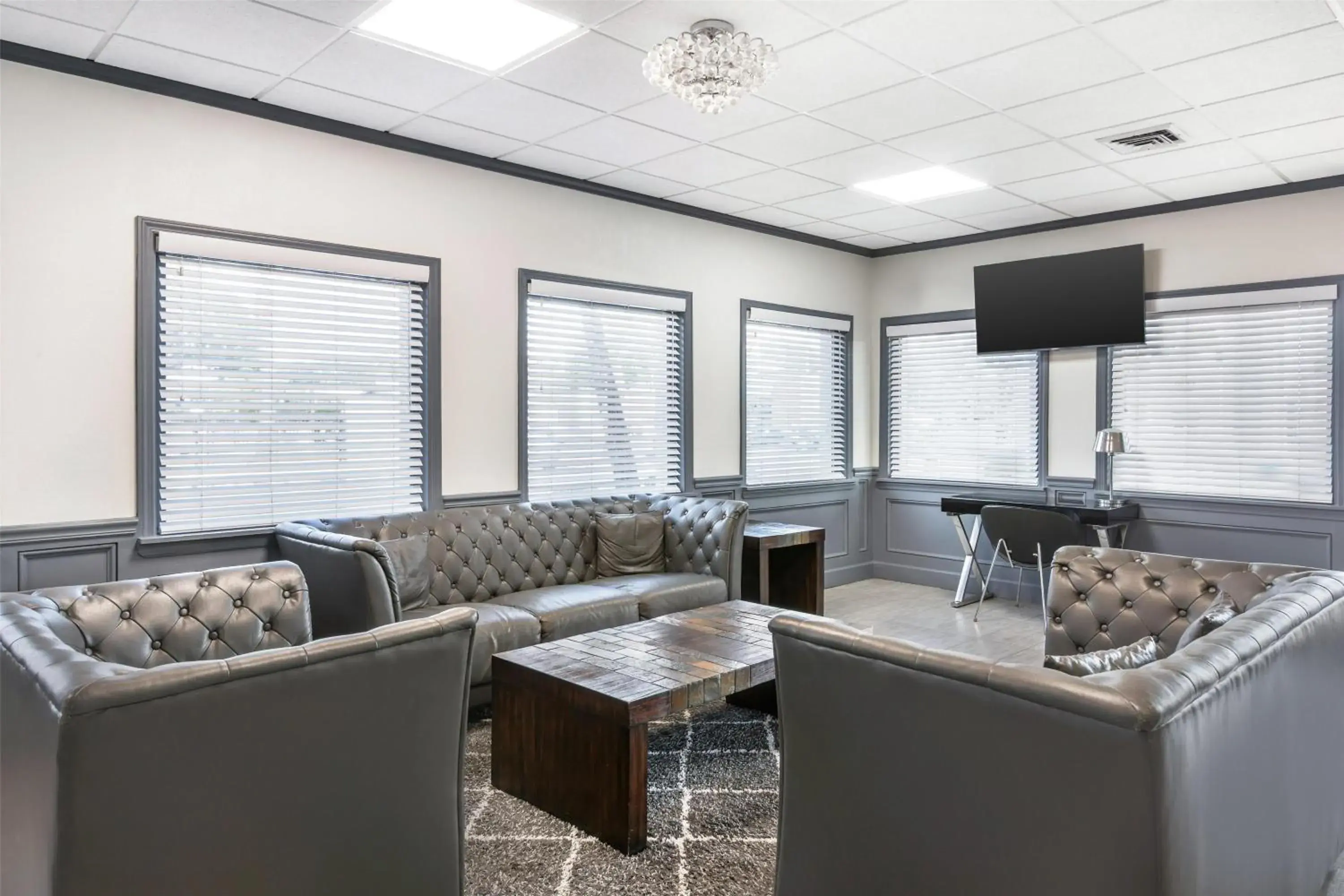 Lobby or reception in Best Western Central Inn Lobby or reception in Best Western Central Inn