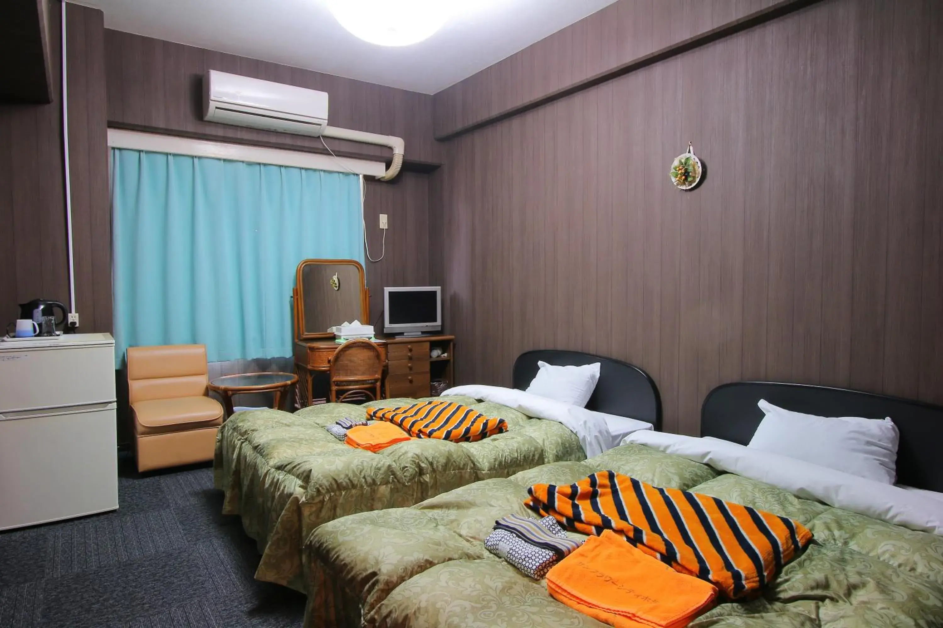 Twin Room with View in Sun Flower City Hotel Twin Room with View in Sun Flower City Hotel