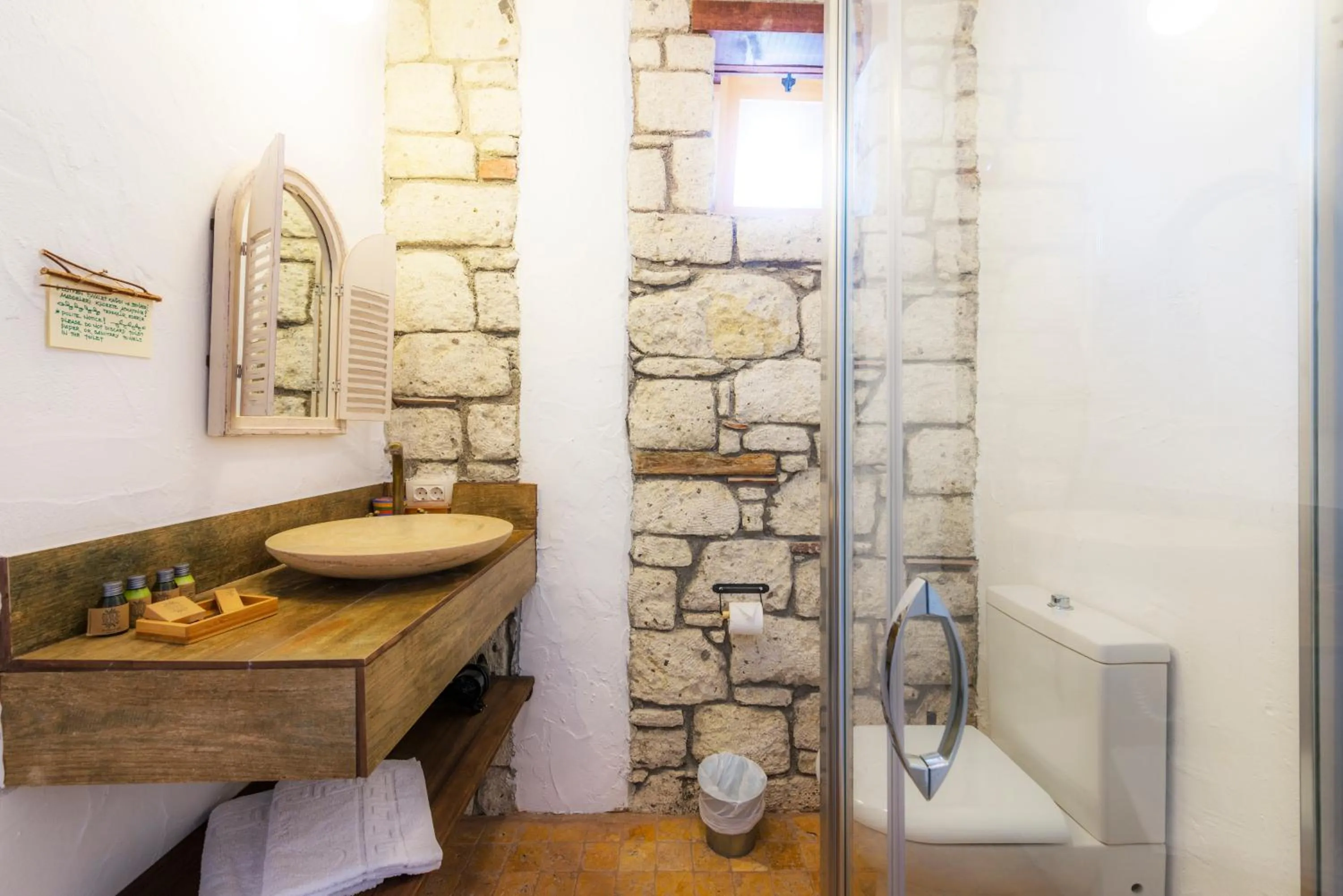 Shower in Jakamar Alacati