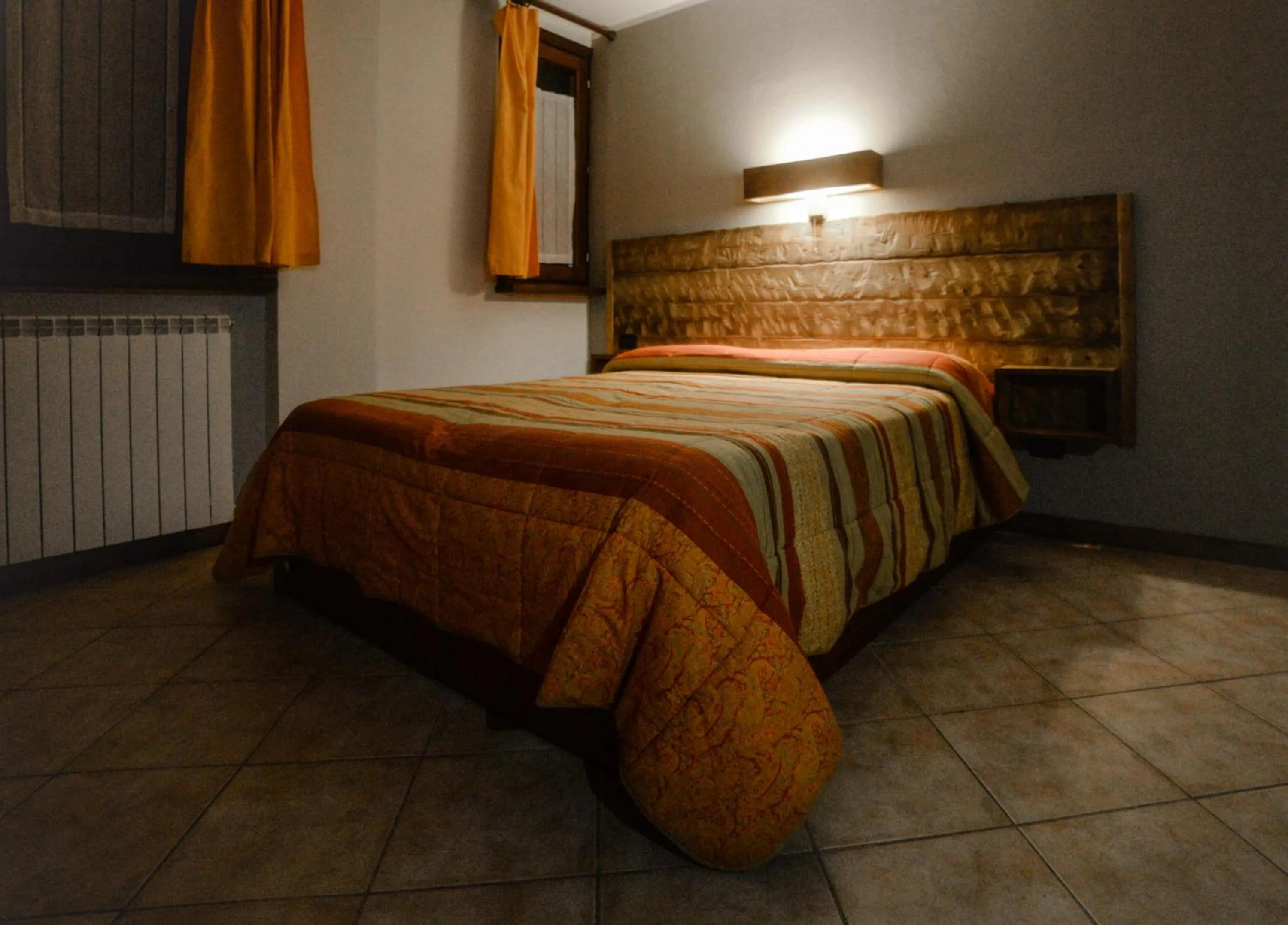 Bed in Chalet Della Guida