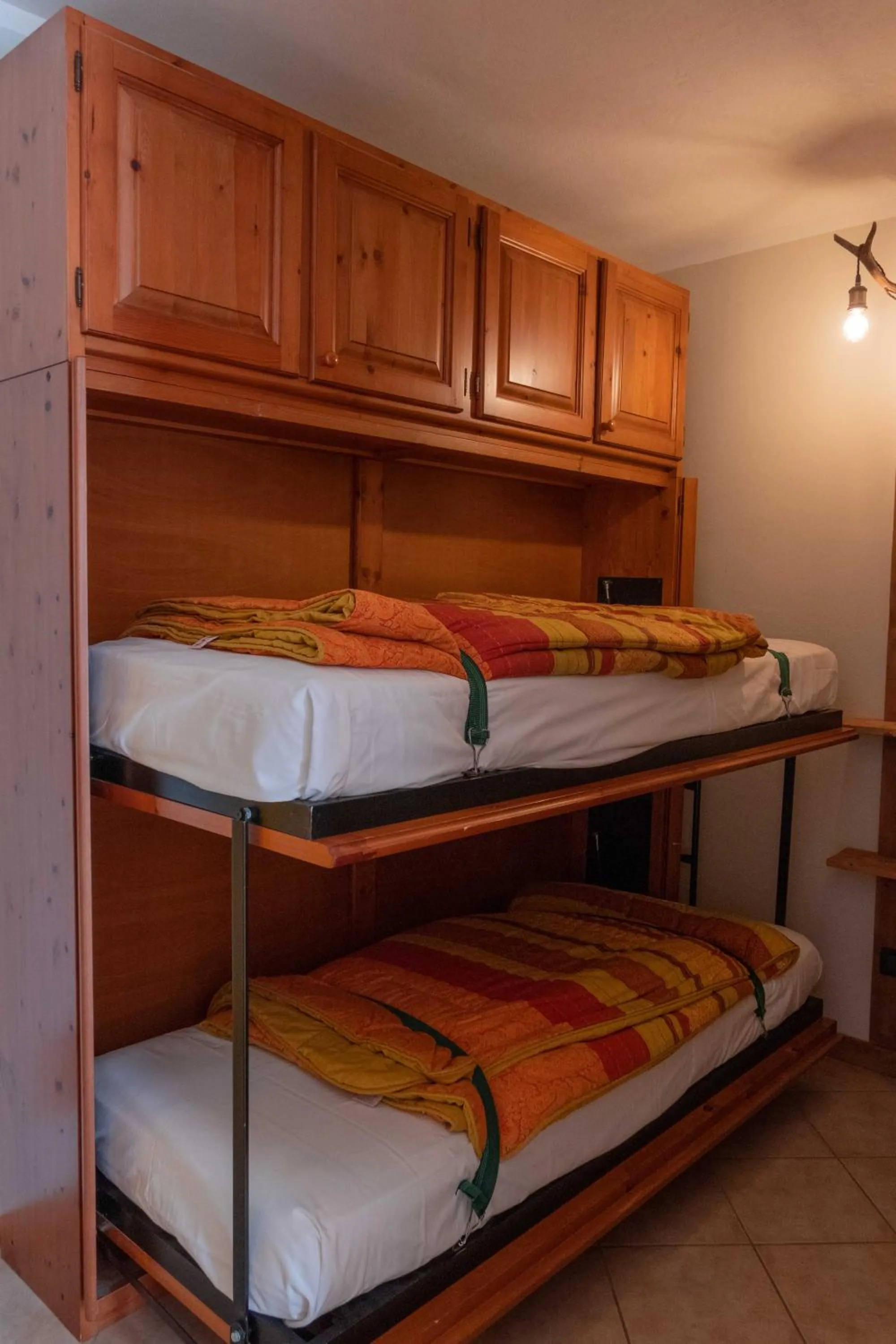 Bed in Chalet Della Guida