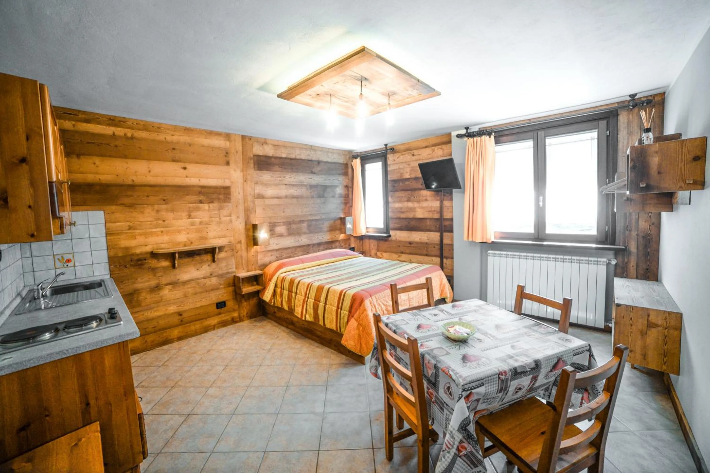 Bed in Chalet Della Guida