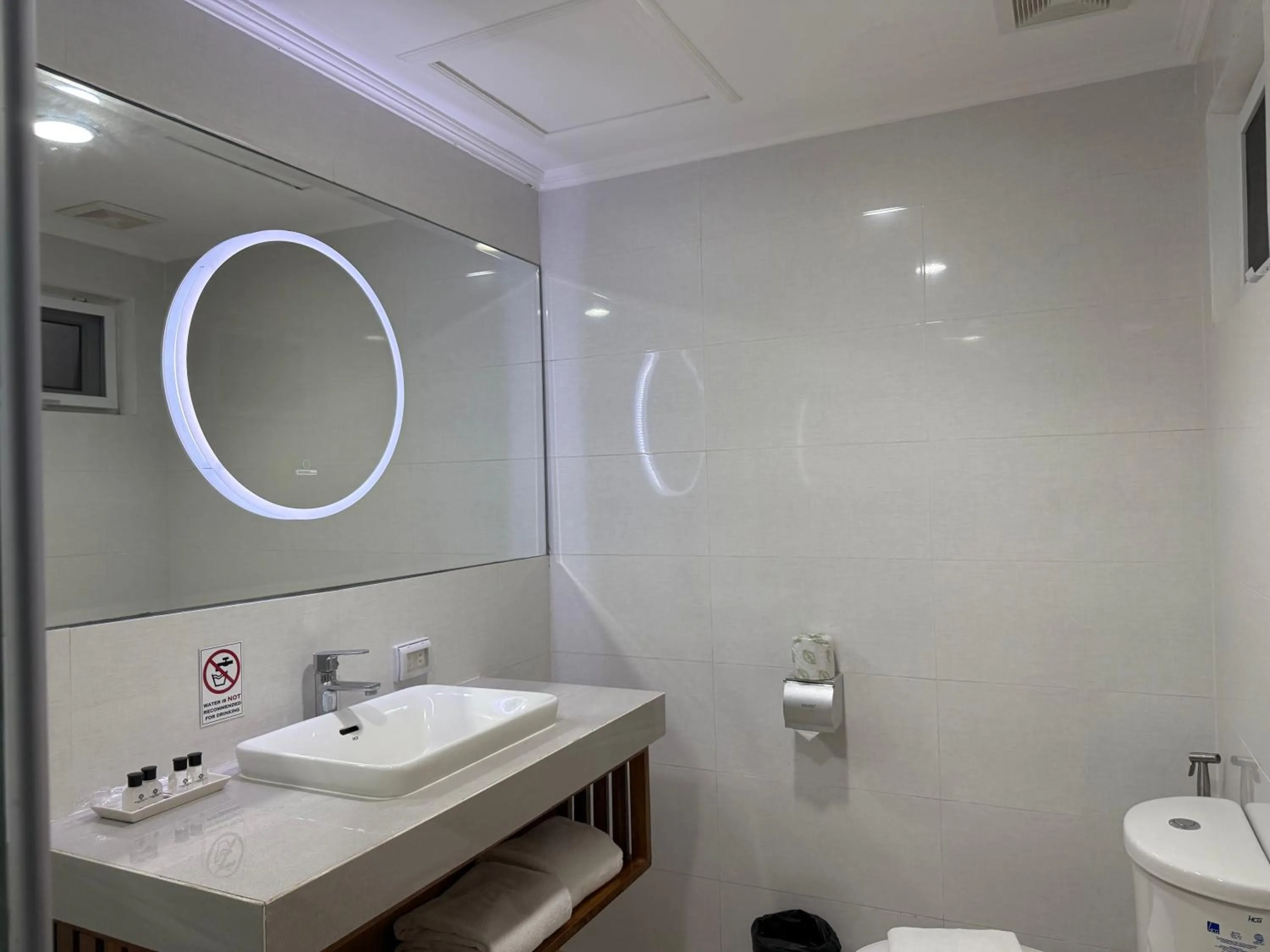 Toilet in Batangas Country Club