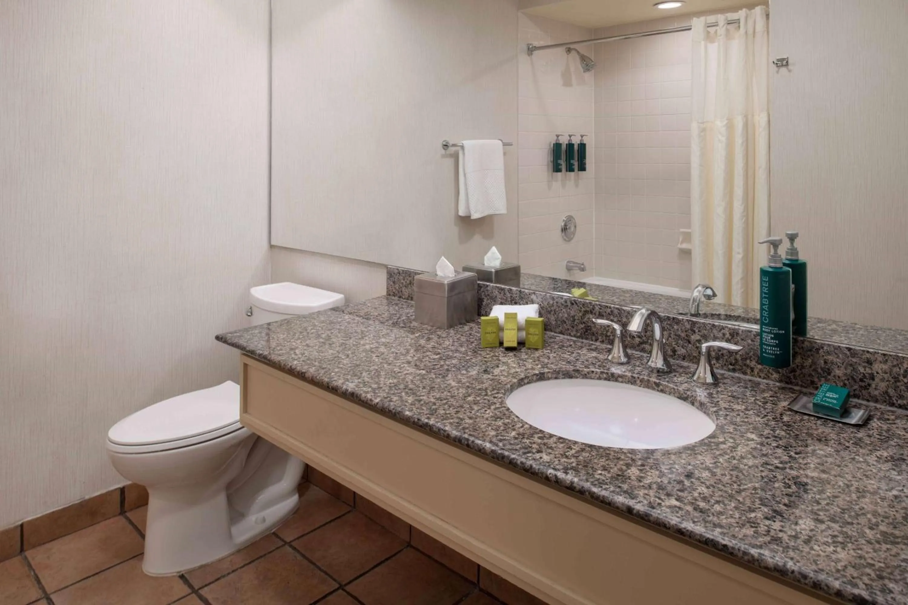 Bathroom in DoubleTree by Hilton Sonoma Wine Country