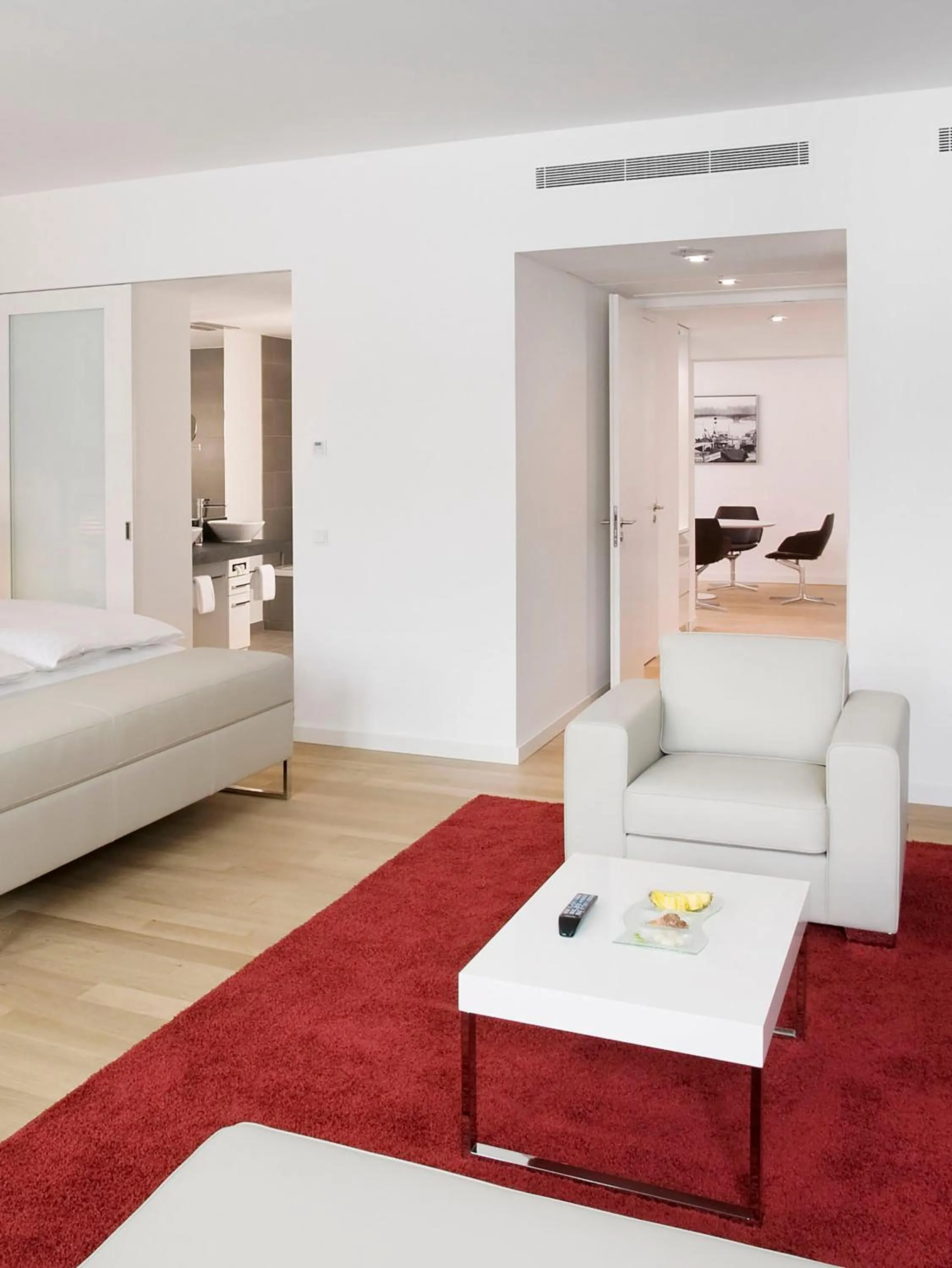 Bed in INNSiDE by Meliá Dresden