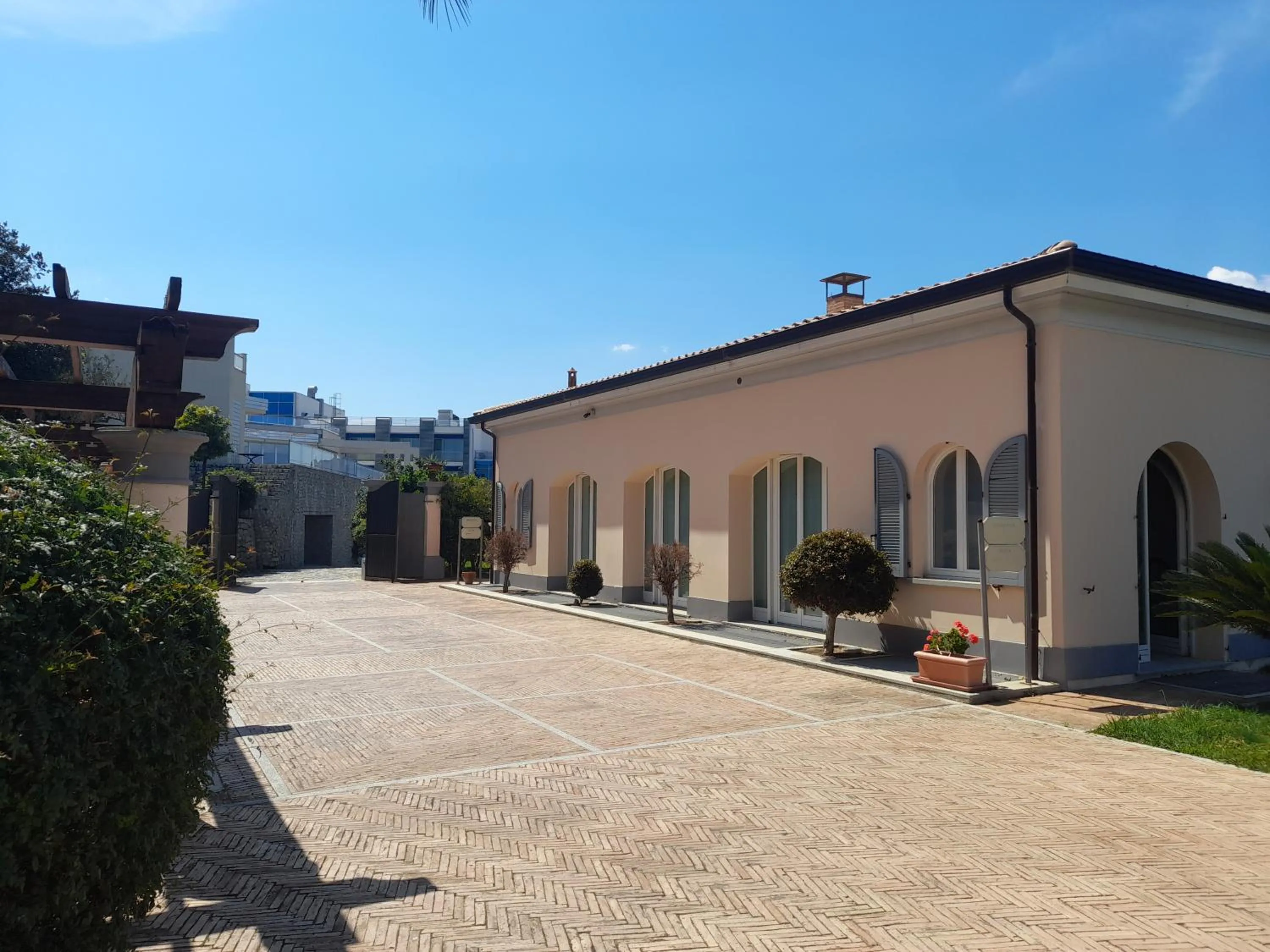 Property building in Villa Ersilia