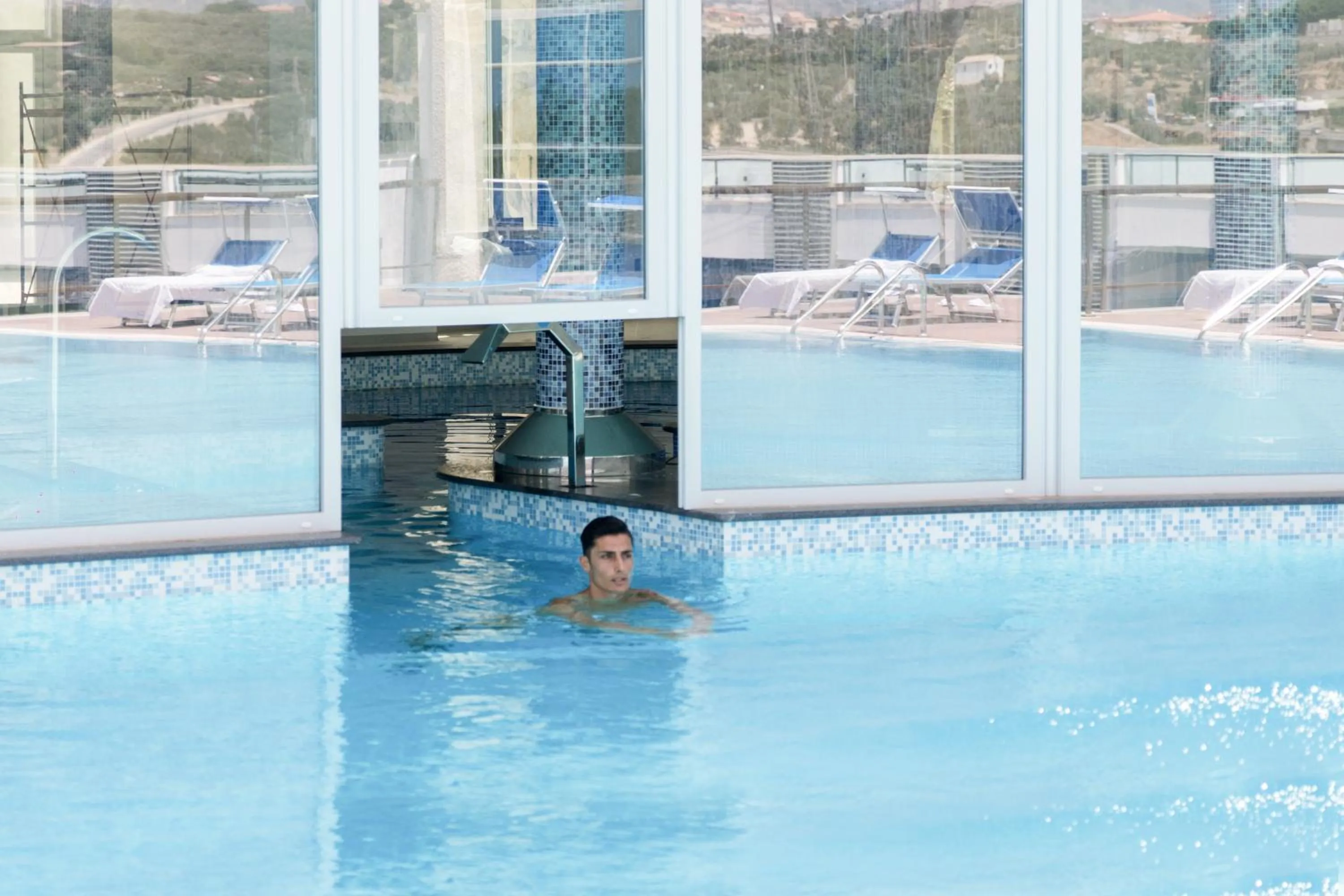 Pool view in Villa Ersilia