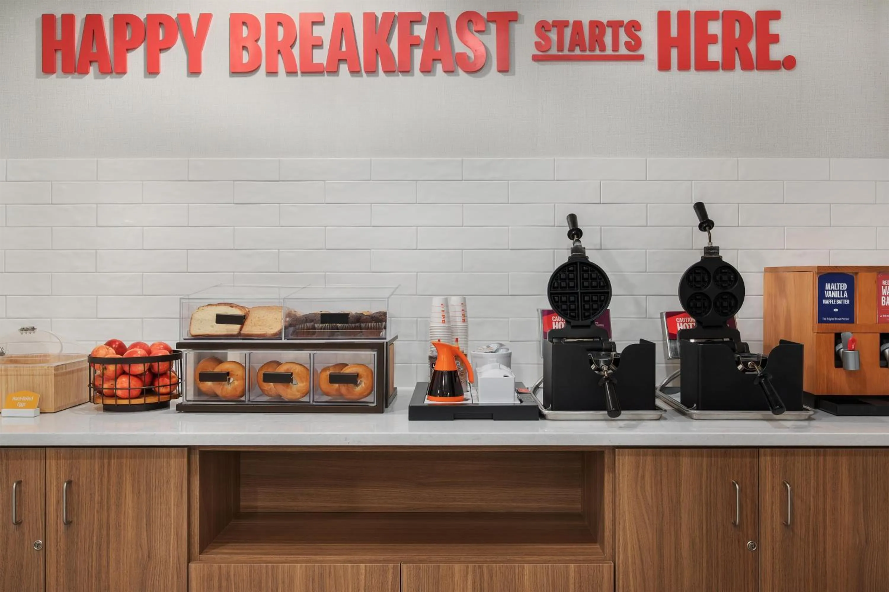 Breakfast in Hampton Inn Leesburg Tavares