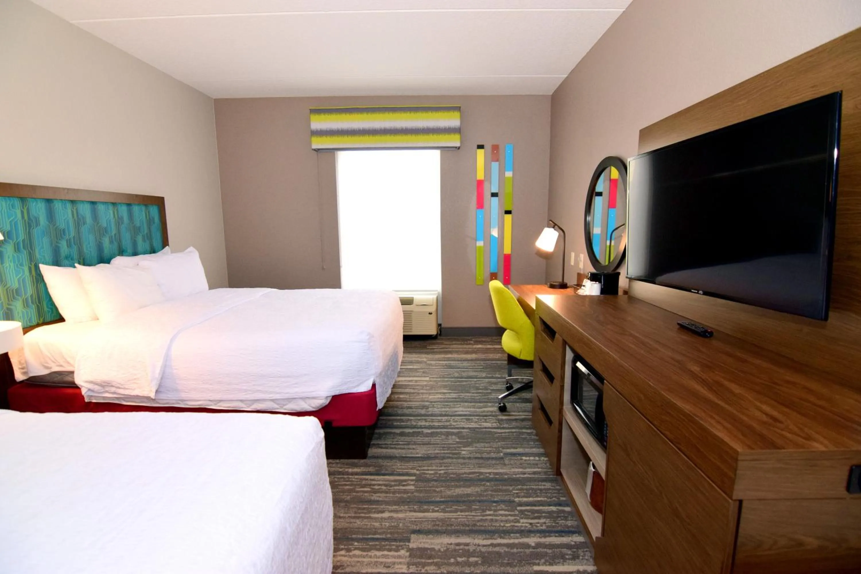 TV and multimedia, Bed in Hampton Inn Leesburg Tavares