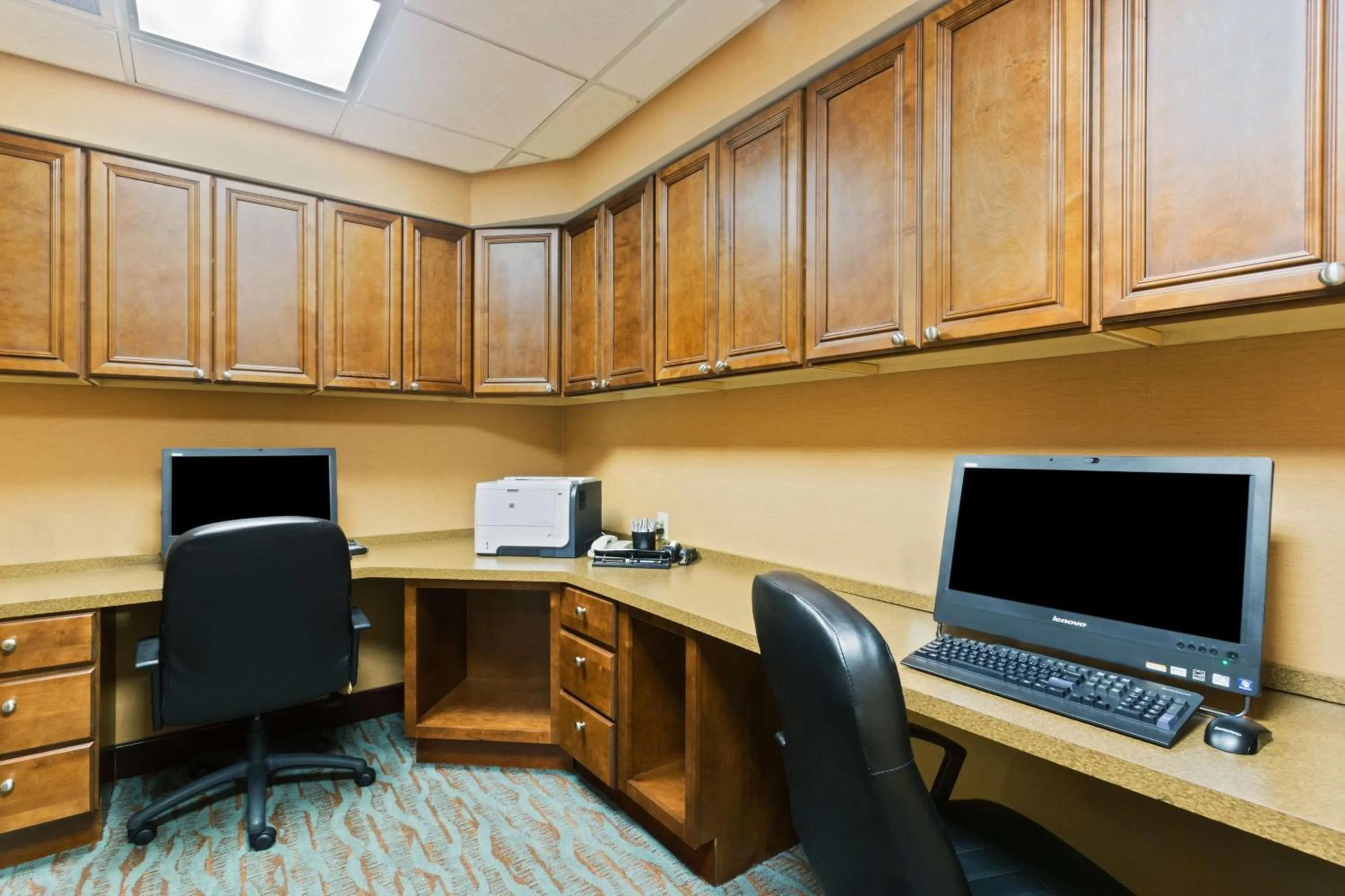 Business facilities in Hampton Inn Leesburg Tavares