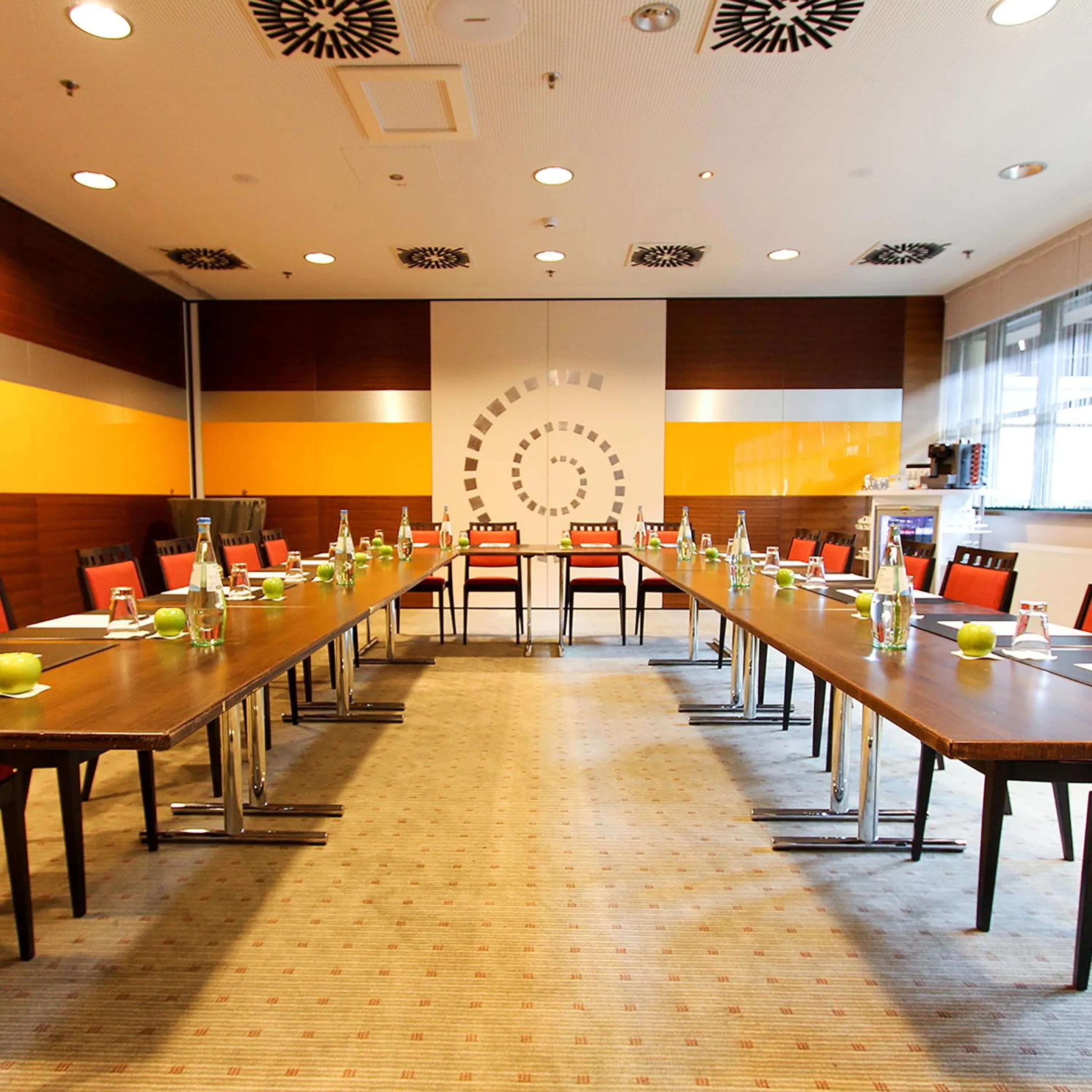 Business facilities in Hotel Wemperhardt