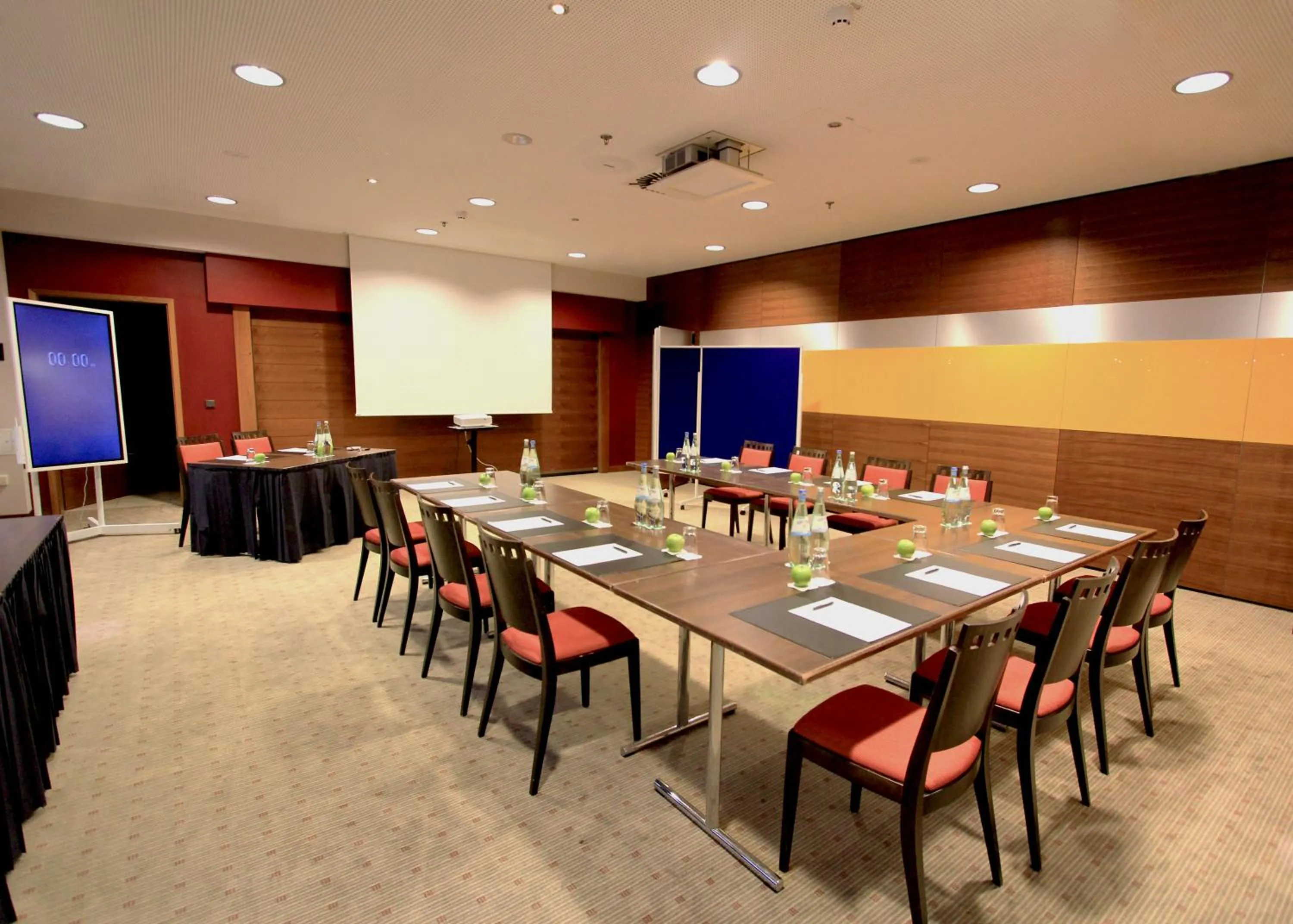 Business facilities in Hotel Wemperhardt