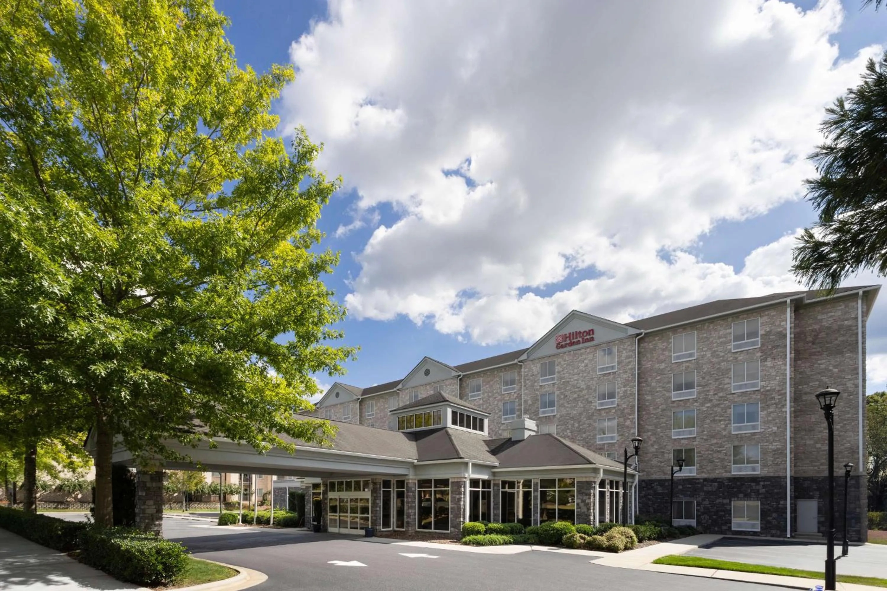 Property building in Hilton Garden Inn Winston-Salem/Hanes Mall