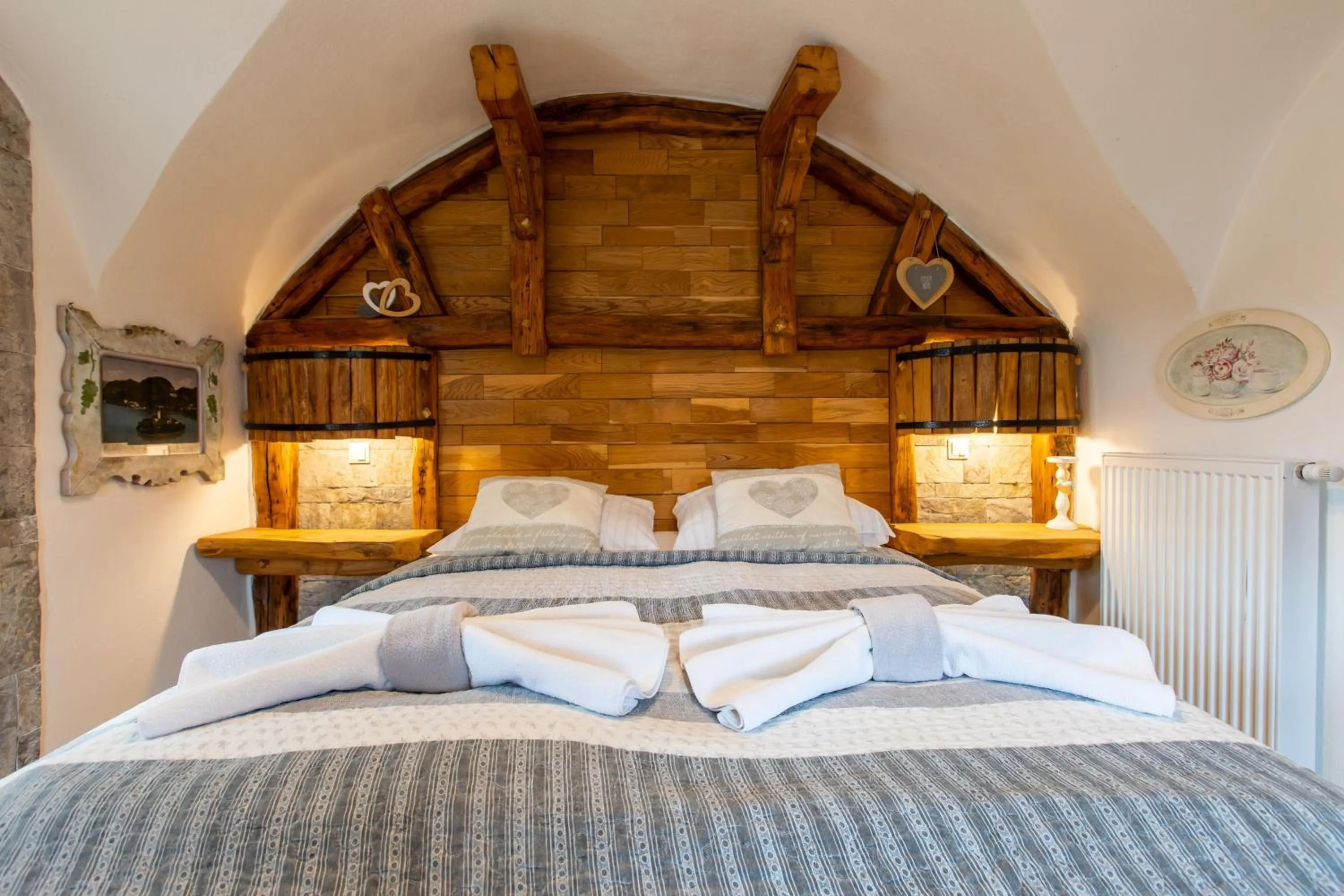 Bedroom, Bed in Old Bled House