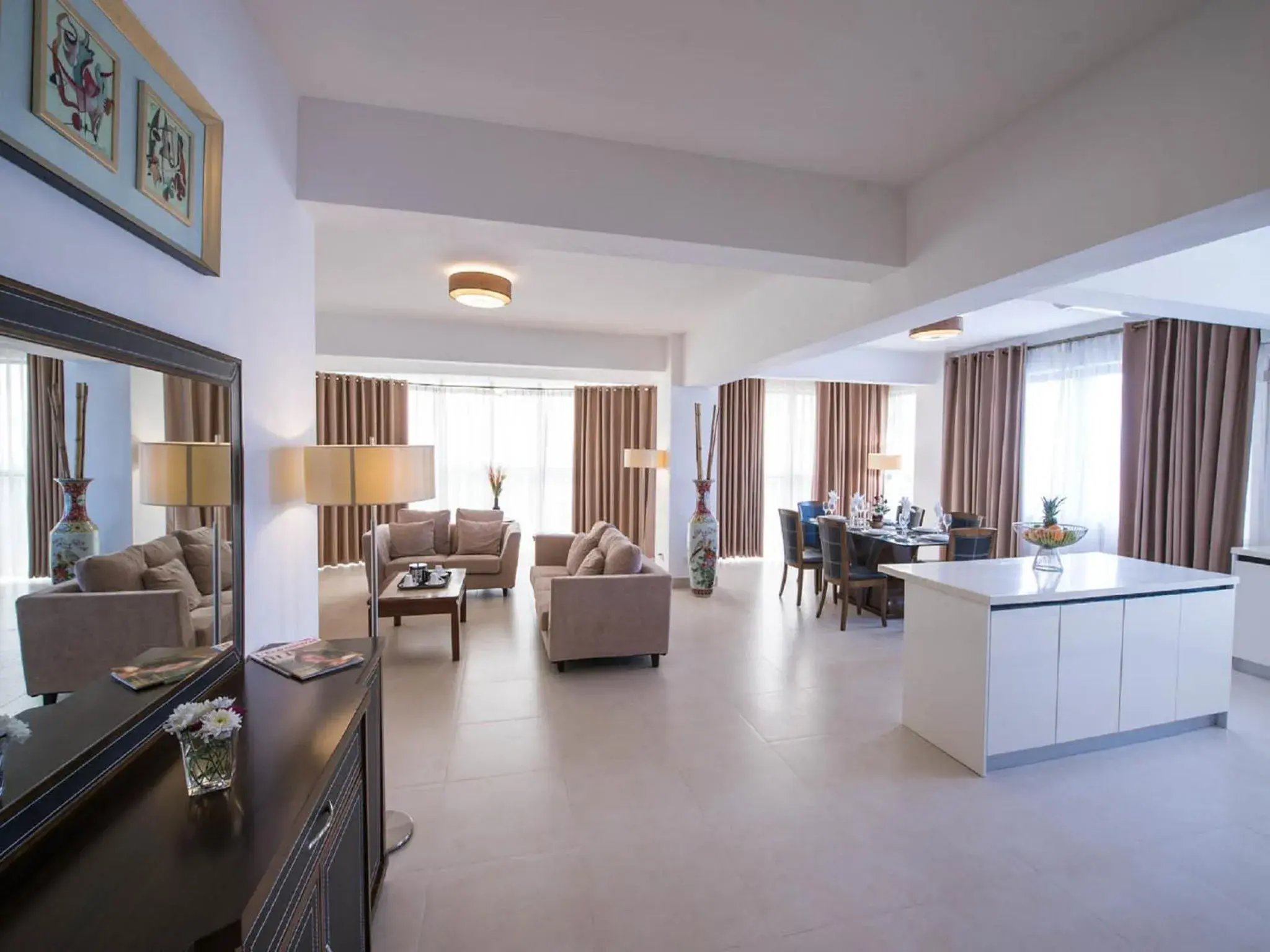 Living room in Palms Hotel Living room in Palms Hotel