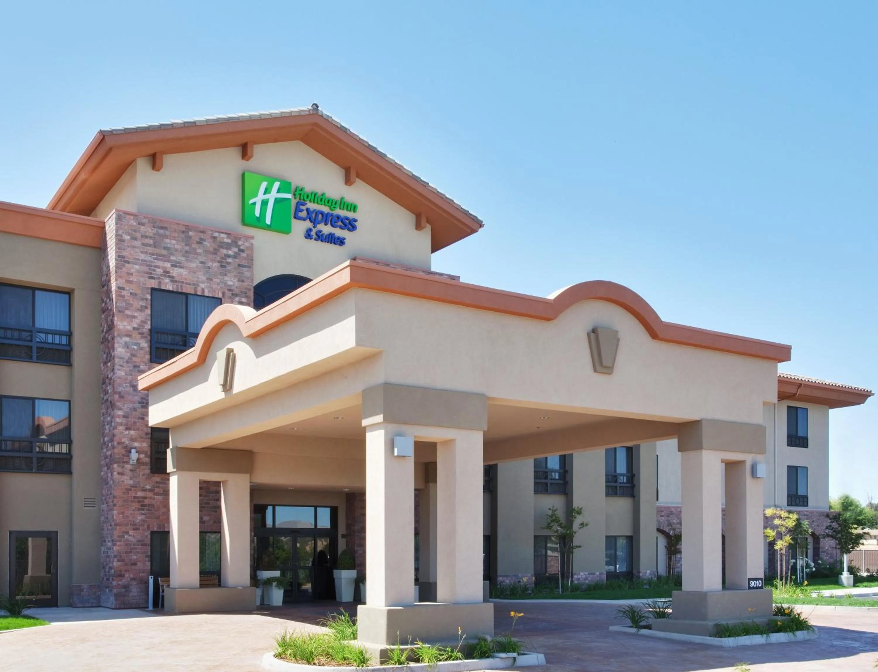 Property building in Holiday Inn Express Hotel & Suites Atascadero by IHG