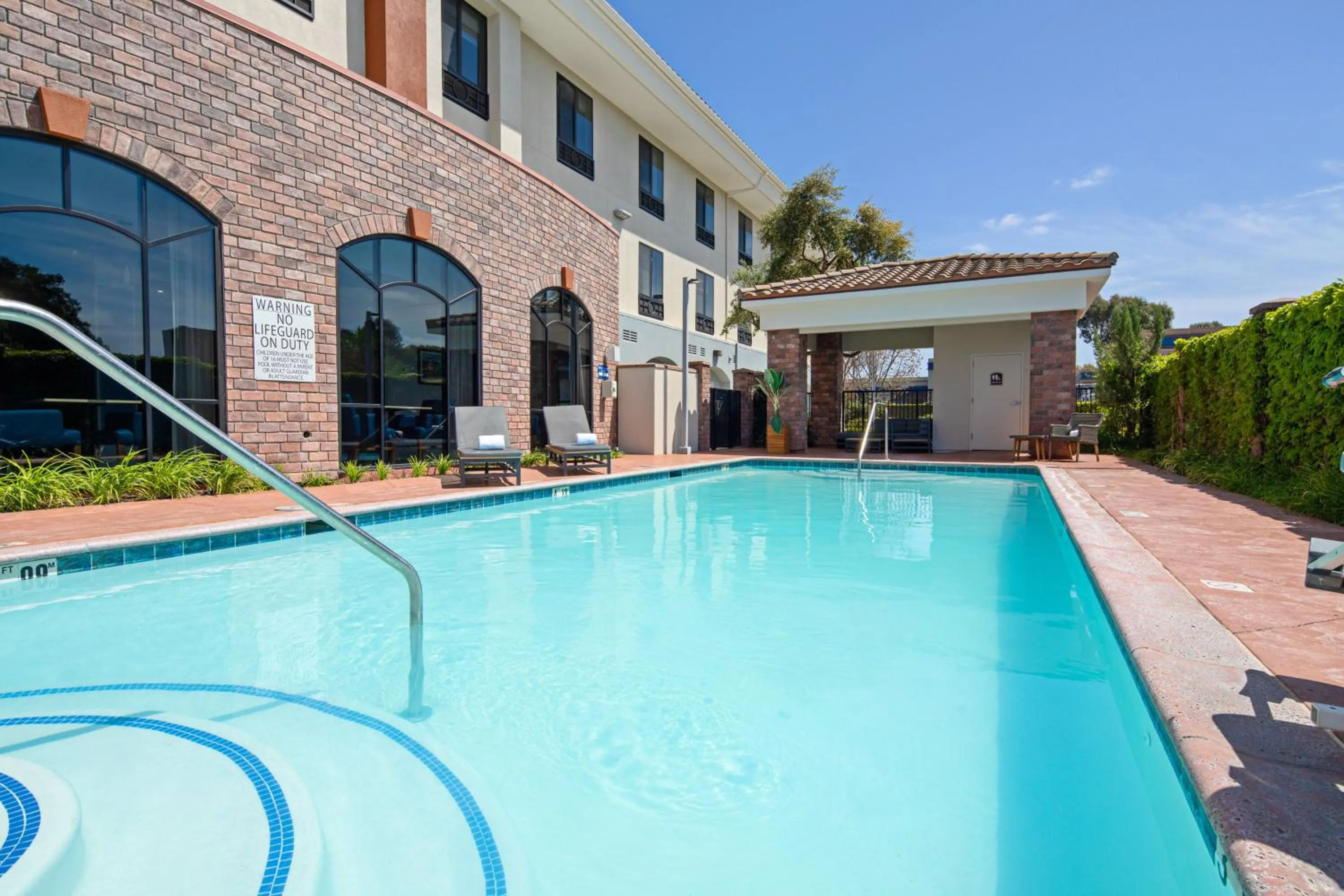Swimming pool in Holiday Inn Express Hotel & Suites Atascadero by IHG