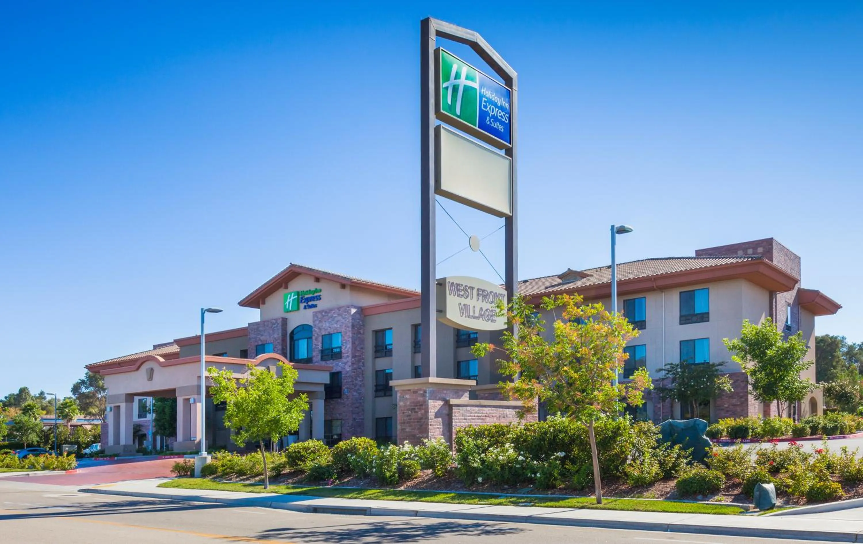 Property building in Holiday Inn Express Hotel & Suites Atascadero by IHG