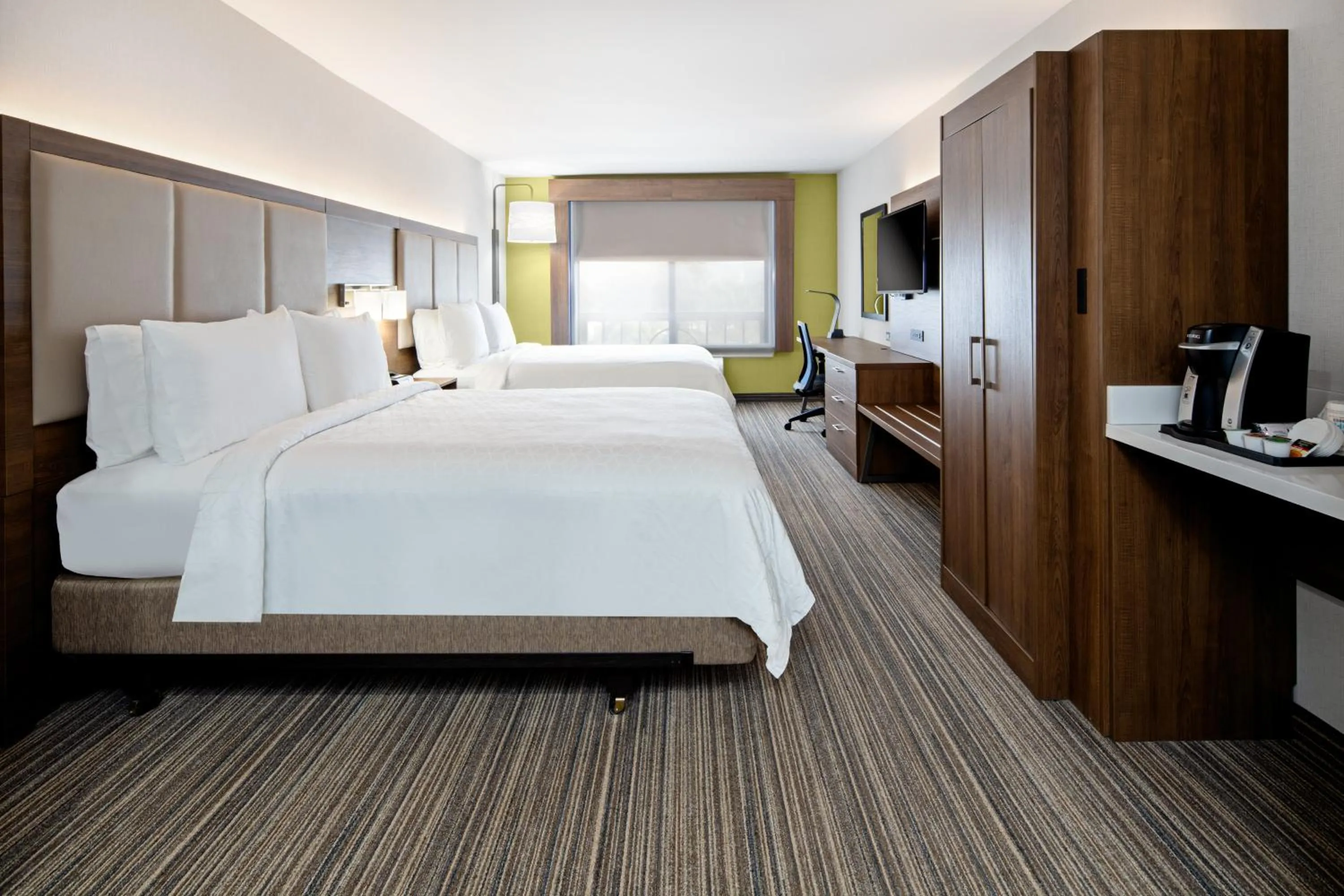Photo of the whole room, Bed in Holiday Inn Express Hotel & Suites Atascadero by IHG