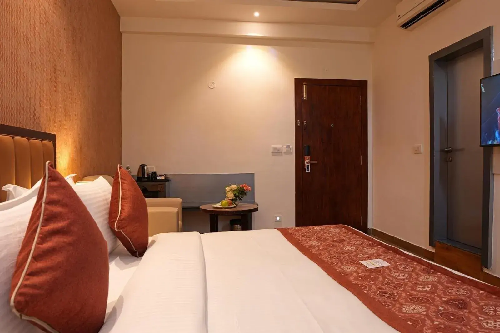 Bed in Grand Continent - Bangalore International Airport Bed in Grand Continent - Bangalore International Airport