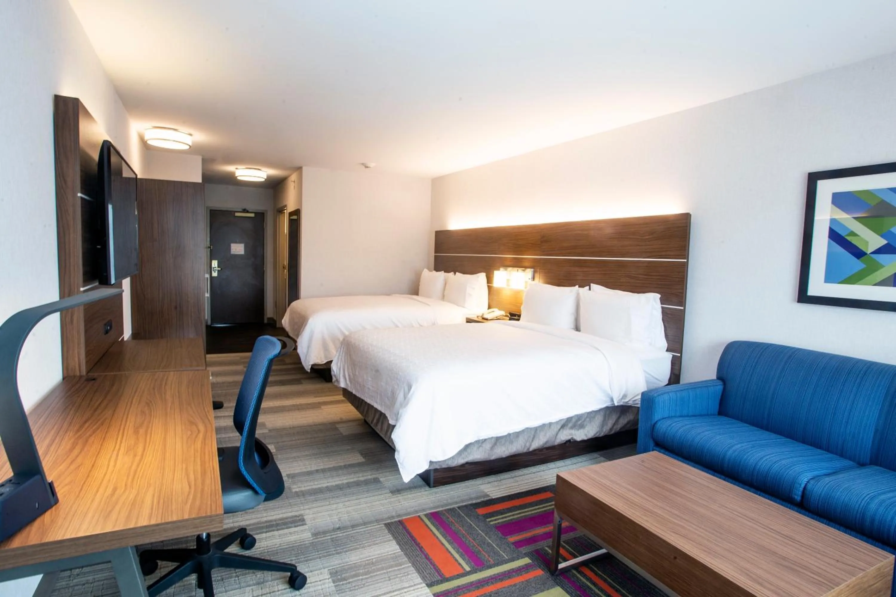 Bedroom, Bed in Holiday Inn Express & Suites Bethlehem Arpt-Allentown Area