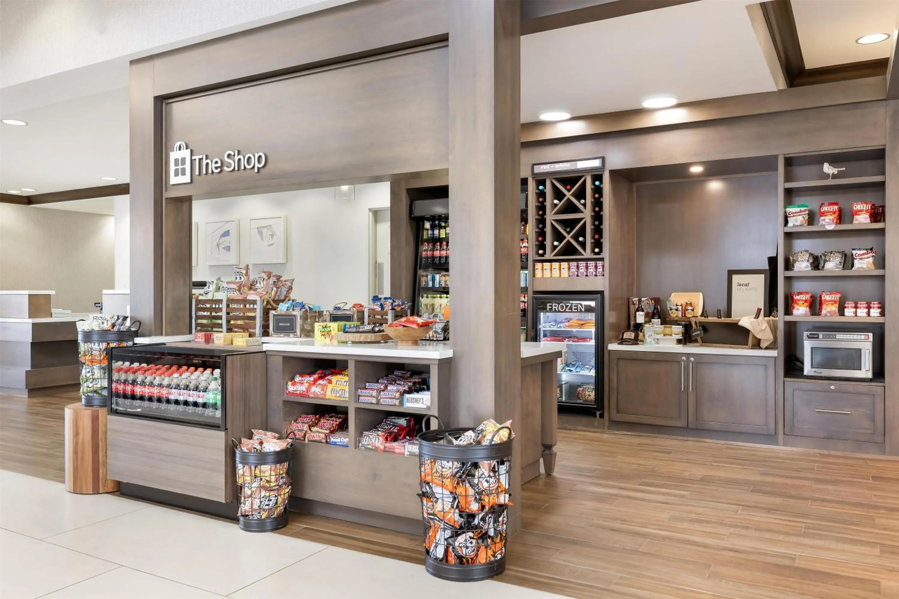 Restaurant/places to eat in Hilton Garden Inn Dulles North