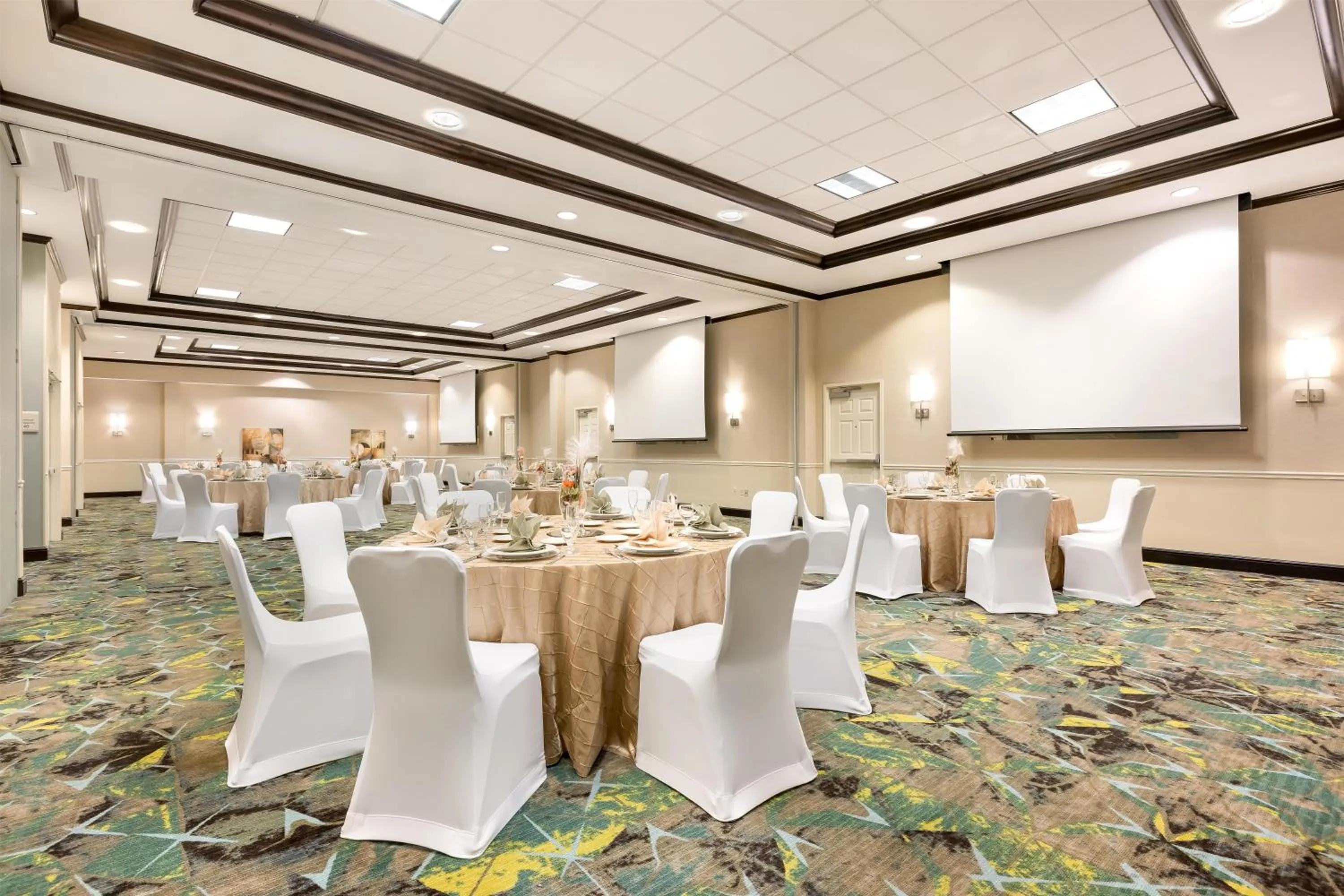 Meeting/conference room in Hilton Garden Inn Dulles North