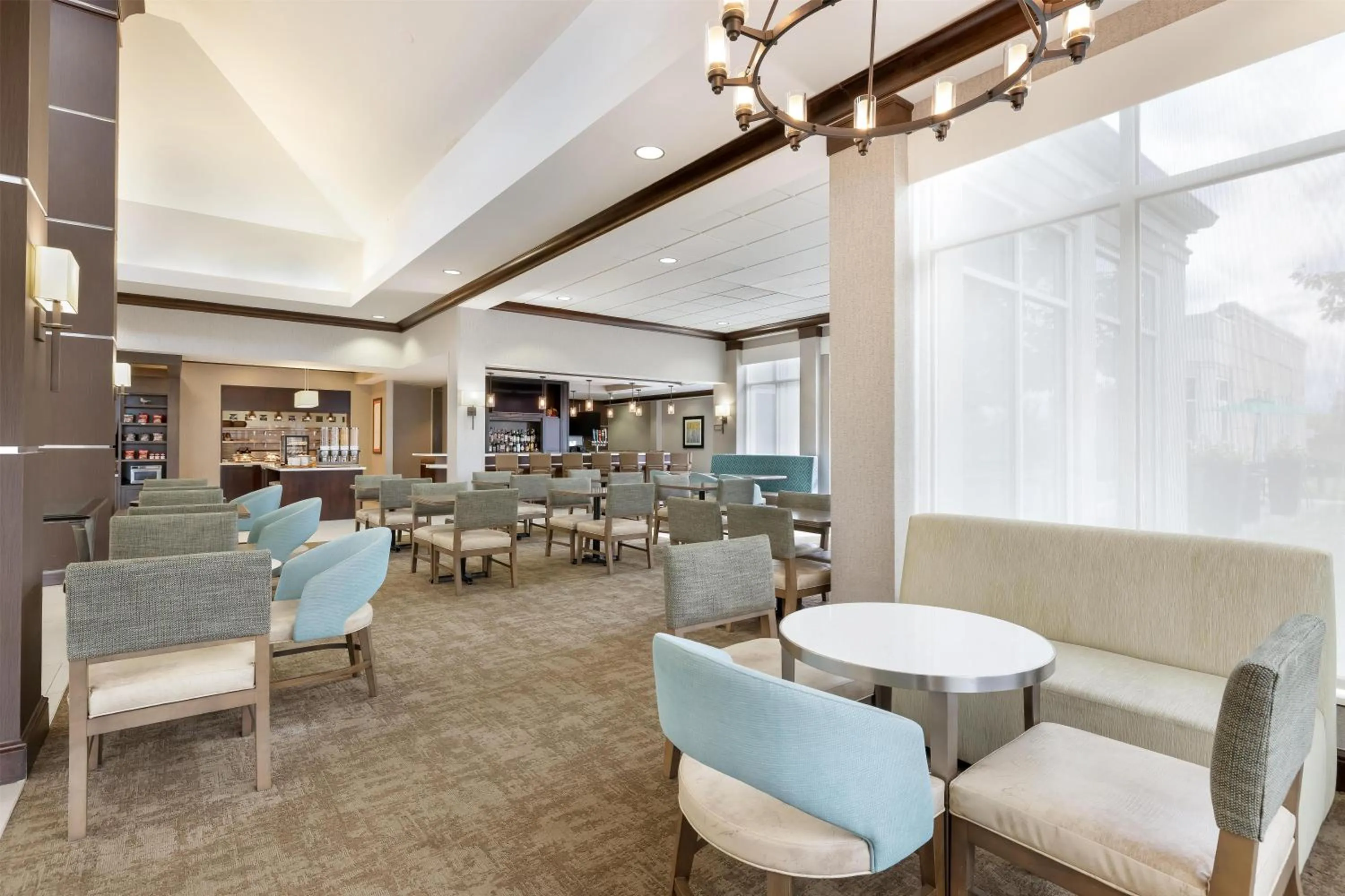 Restaurant/places to eat in Hilton Garden Inn Dulles North