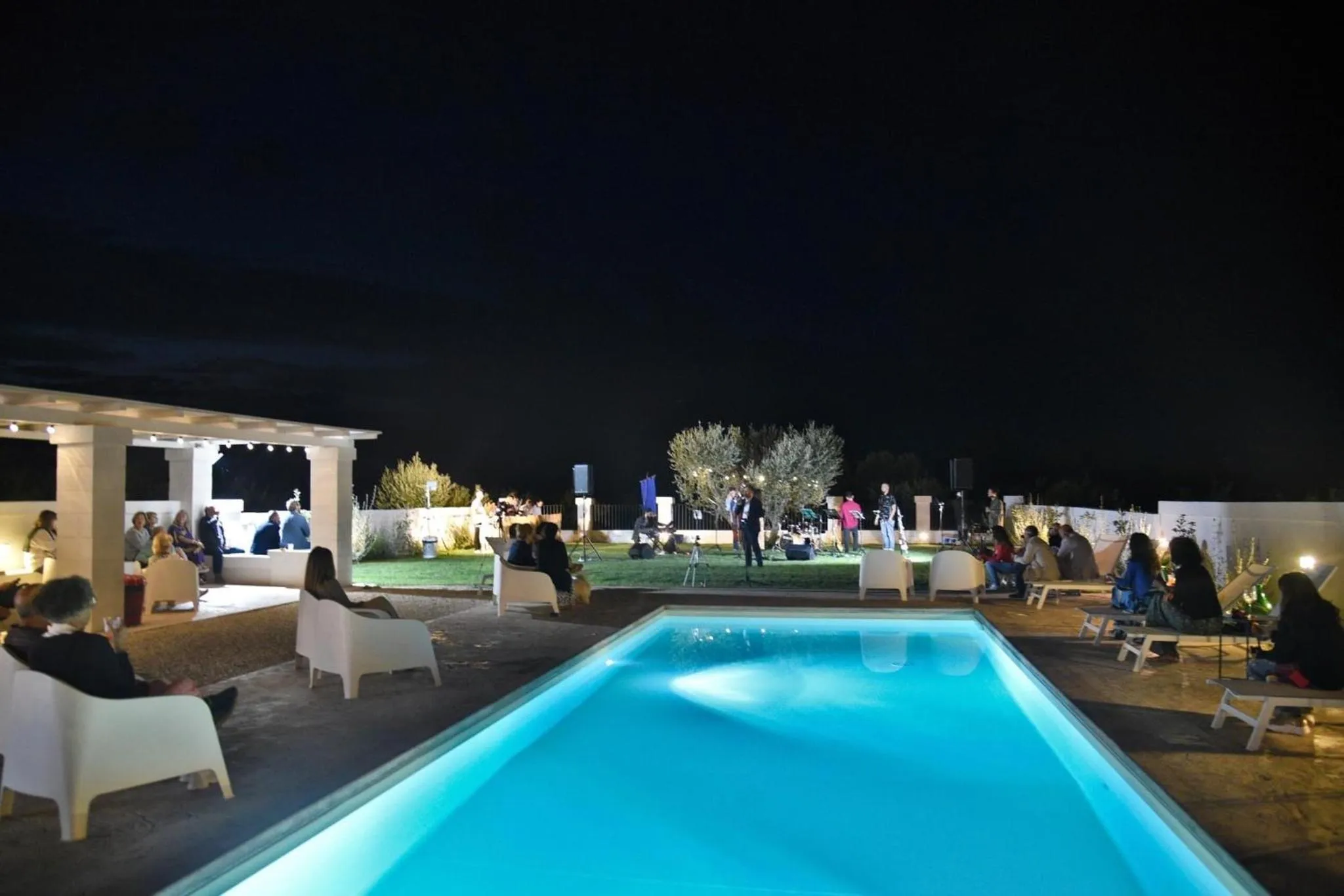 Tenuta Amostuni-Country House