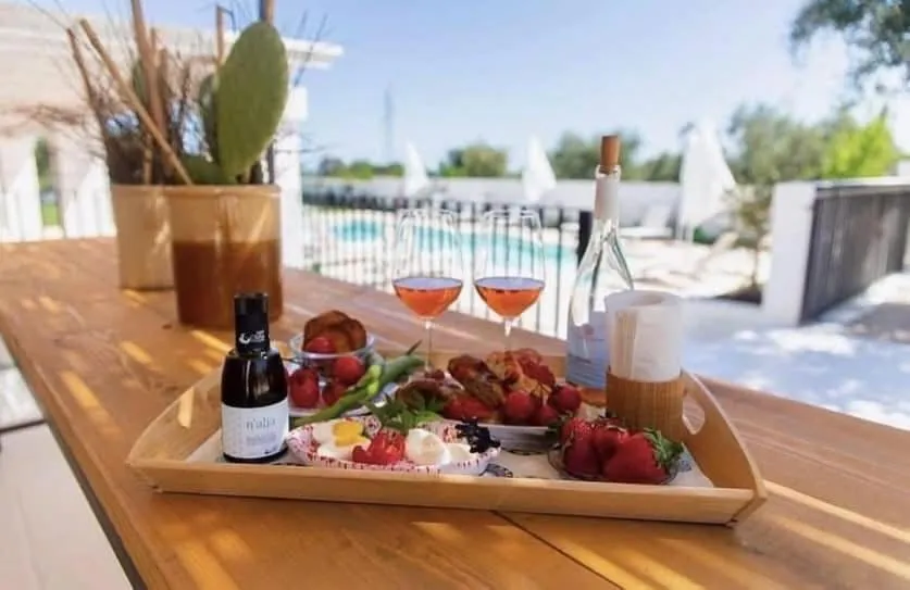 Restaurant/places to eat in Tenuta Amostuni-Country House