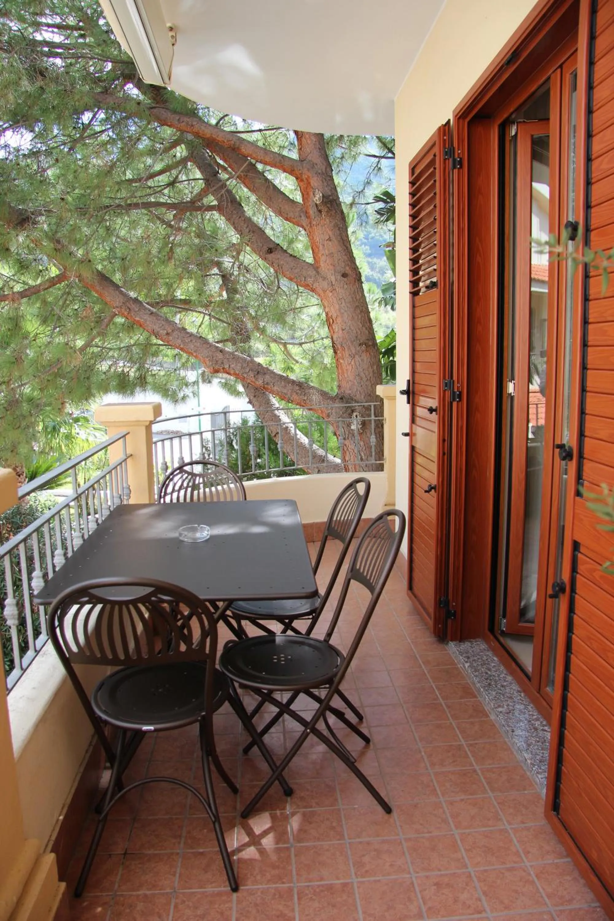 Patio in Hotel Residence Piccolo