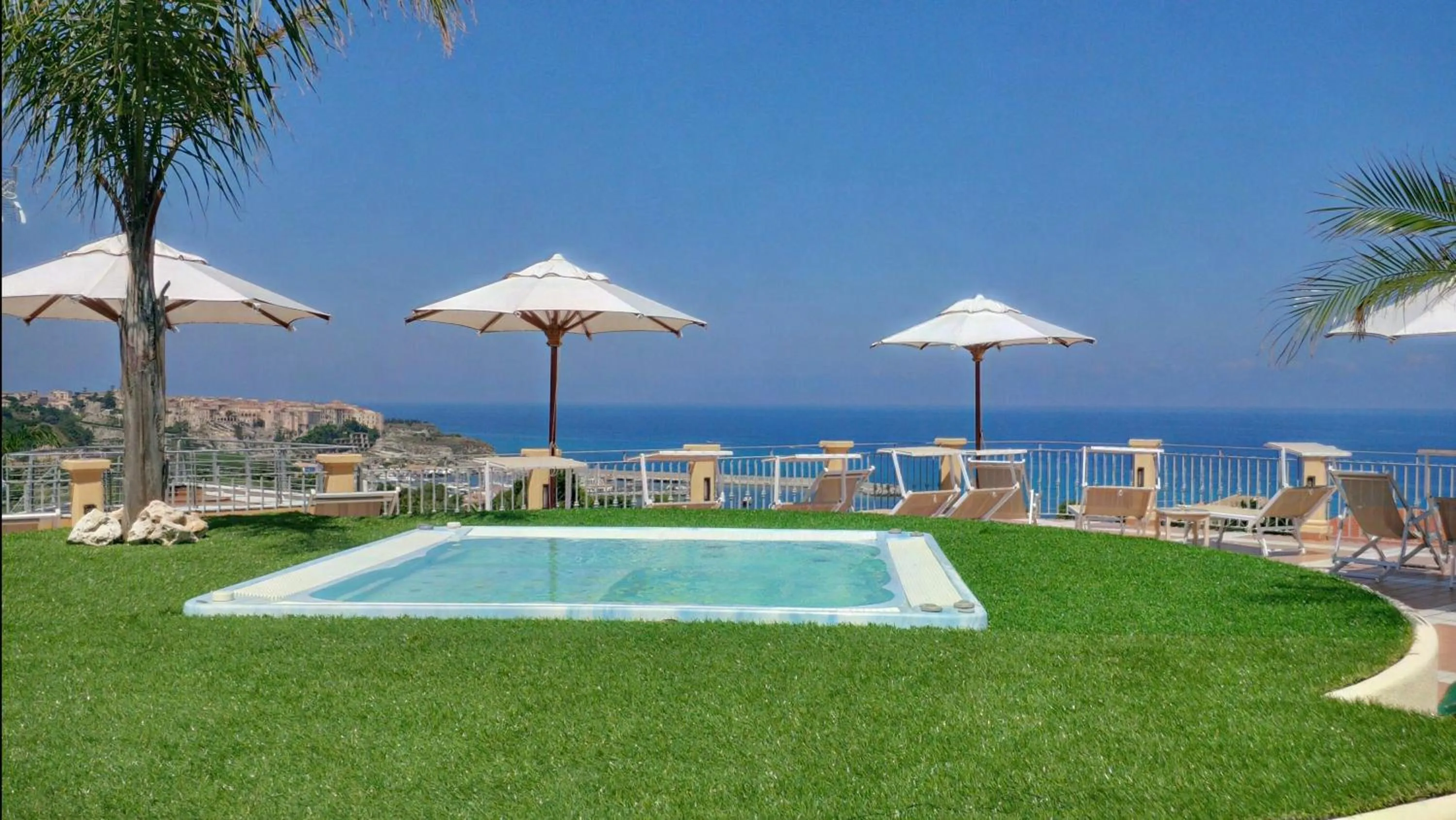 Children play ground in Hotel Residence Piccolo