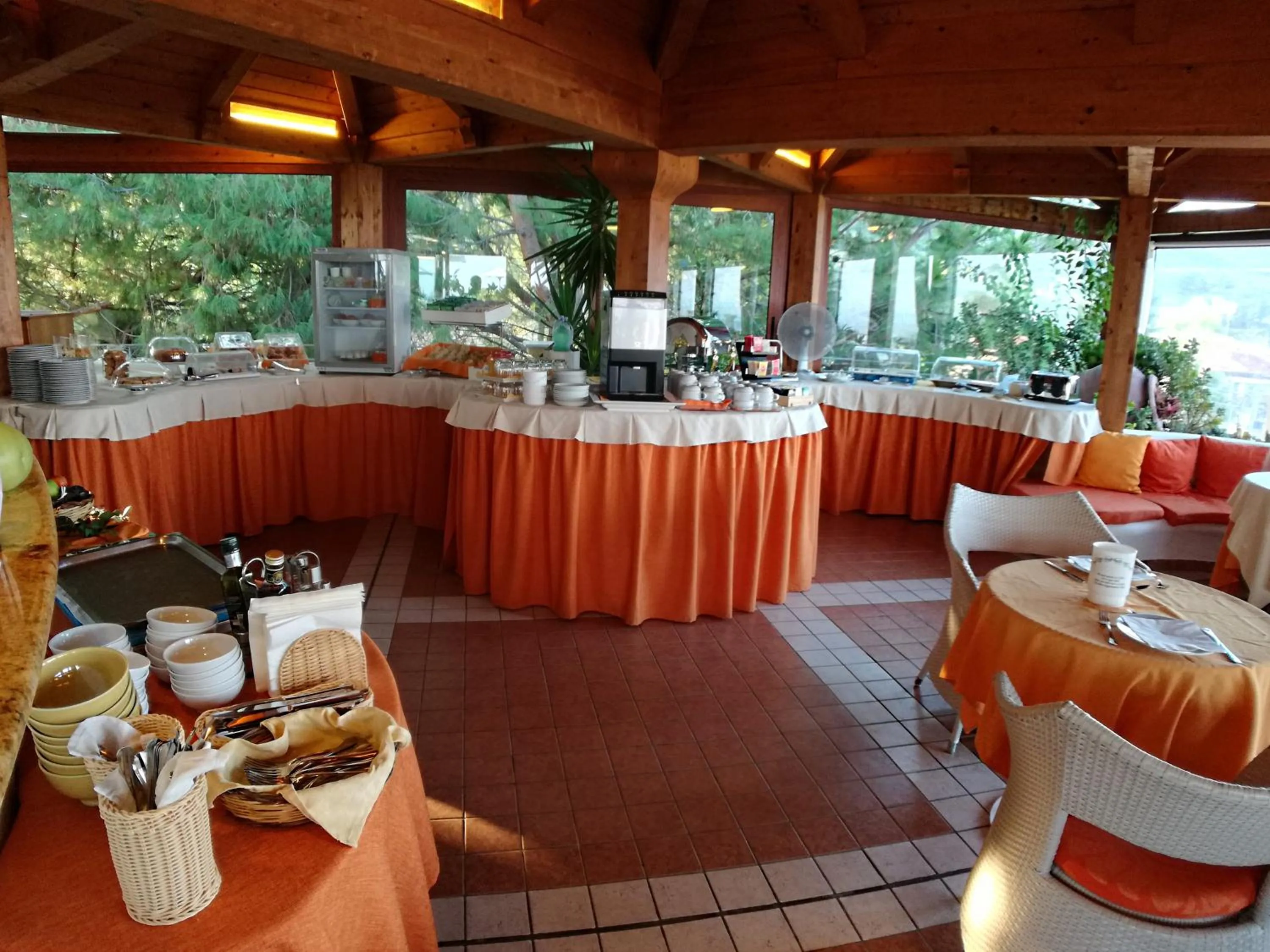 Breakfast in Hotel Residence Piccolo
