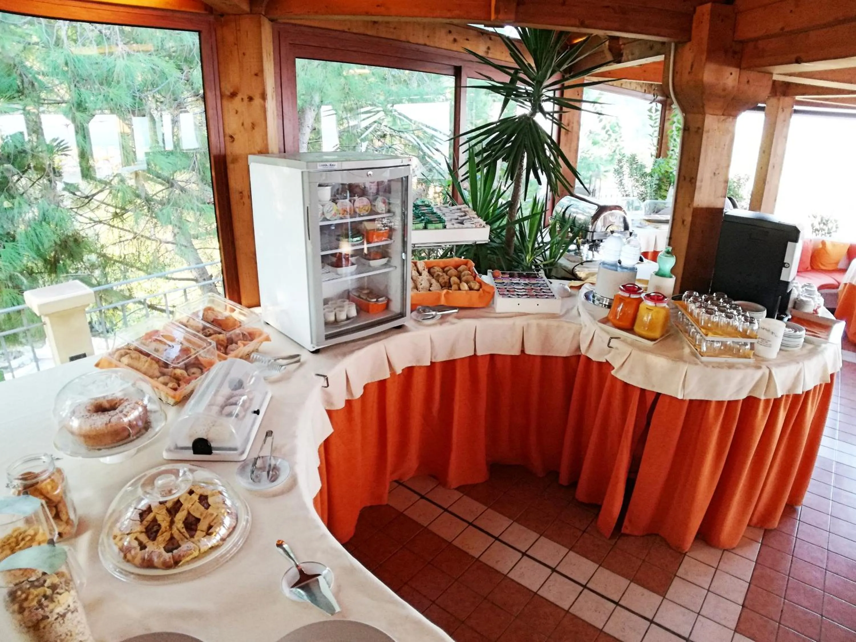 Breakfast in Hotel Residence Piccolo