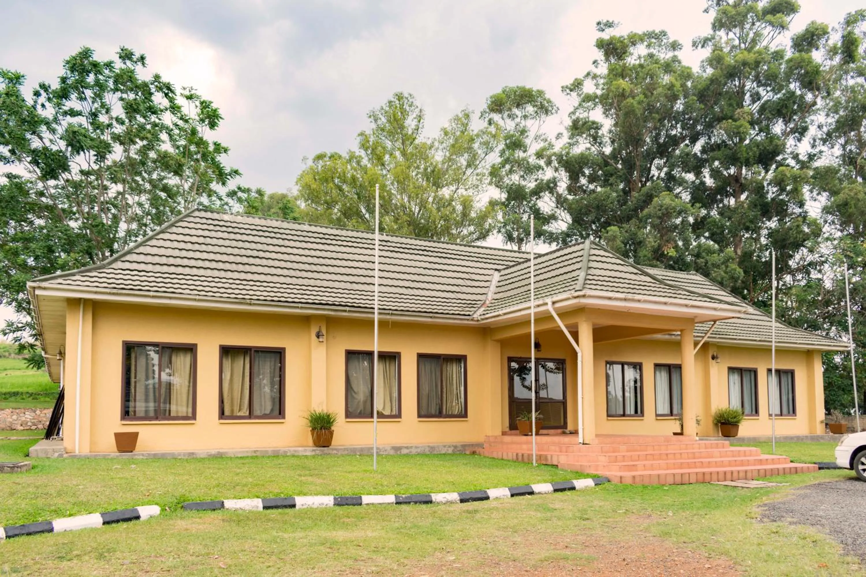 Property building in Mountains of the Moon Hotel Fort Portal
