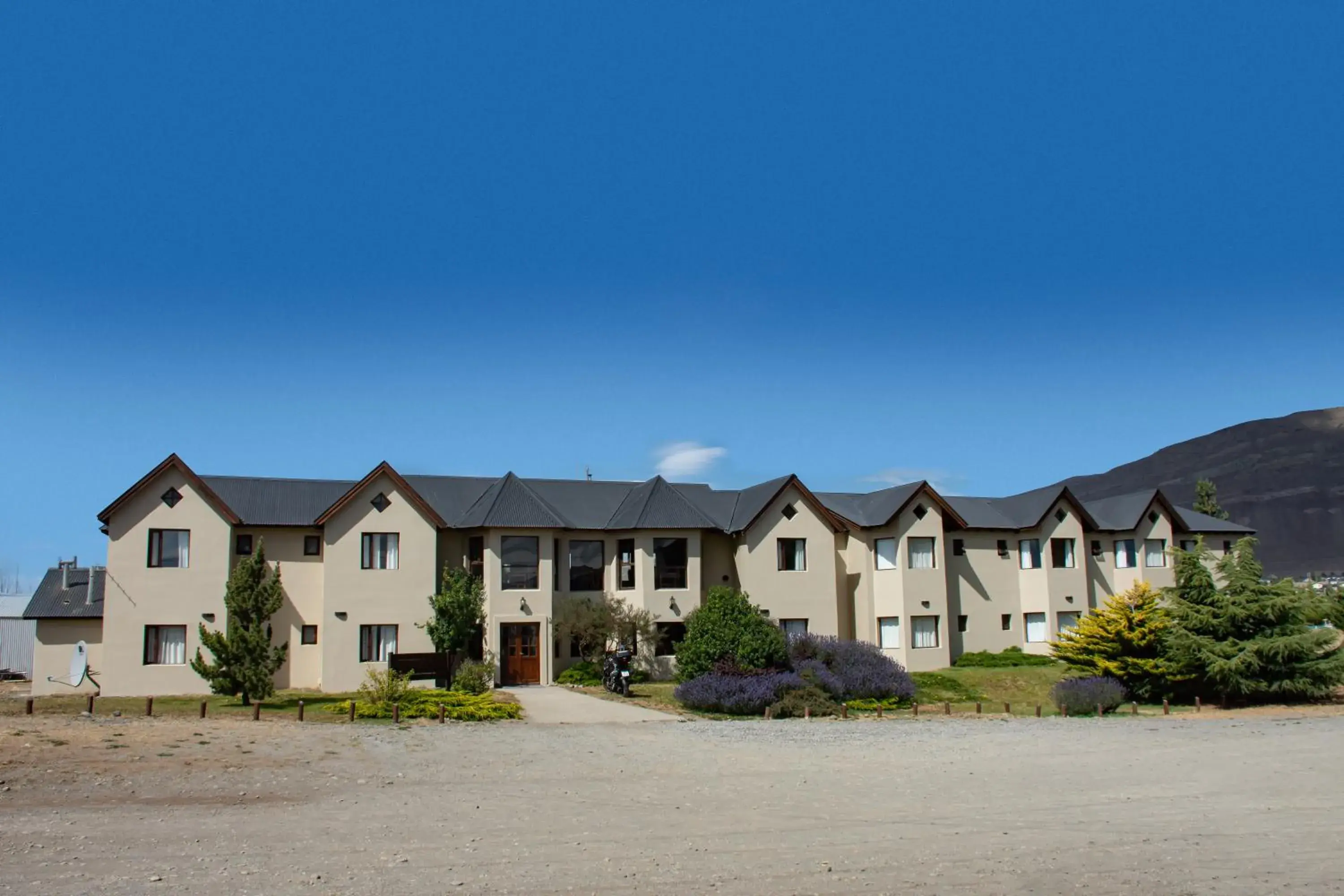 Property building in Glaciares De La Patagonia Property building in Glaciares De La Patagonia