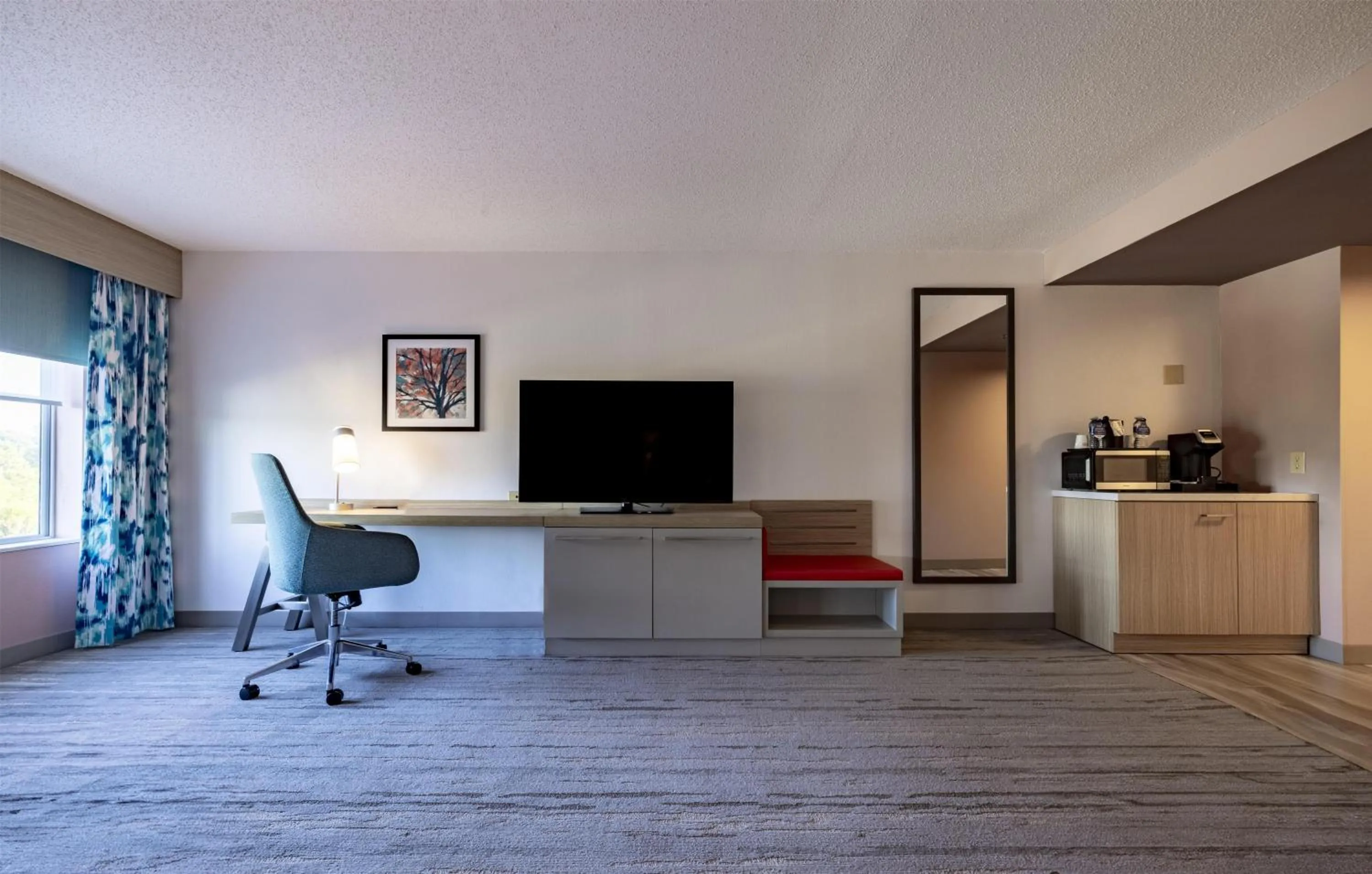 Bedroom in Hilton Garden Inn Albany