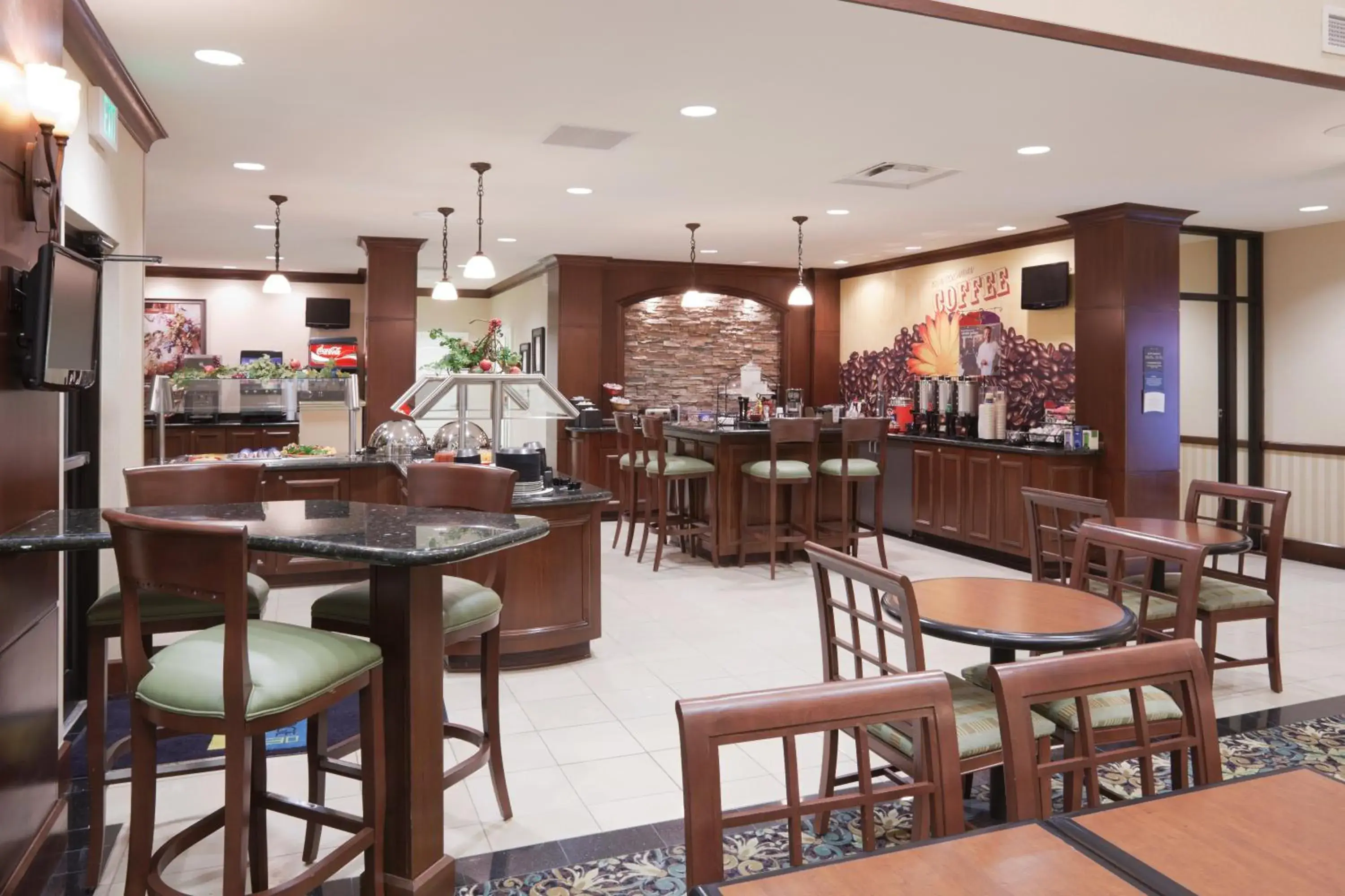 Breakfast in Staybridge Suites Lafayette-Airport by IHG Breakfast in Staybridge Suites Lafayette-Airport by IHG