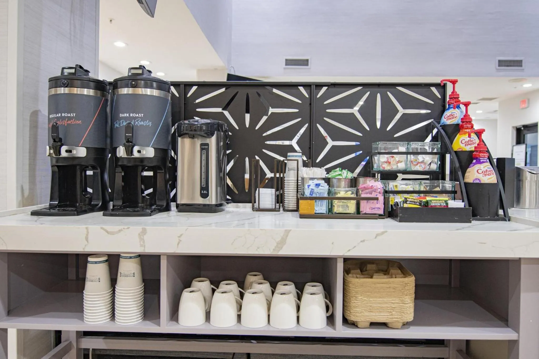 Breakfast in Staybridge Suites Lafayette-Airport by IHG