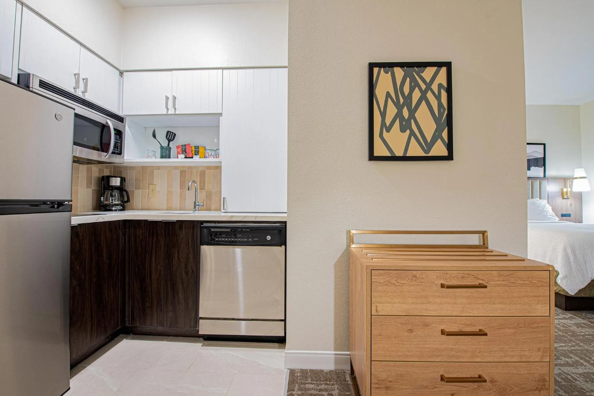 Photo of the whole room in Staybridge Suites Lafayette-Airport by IHG