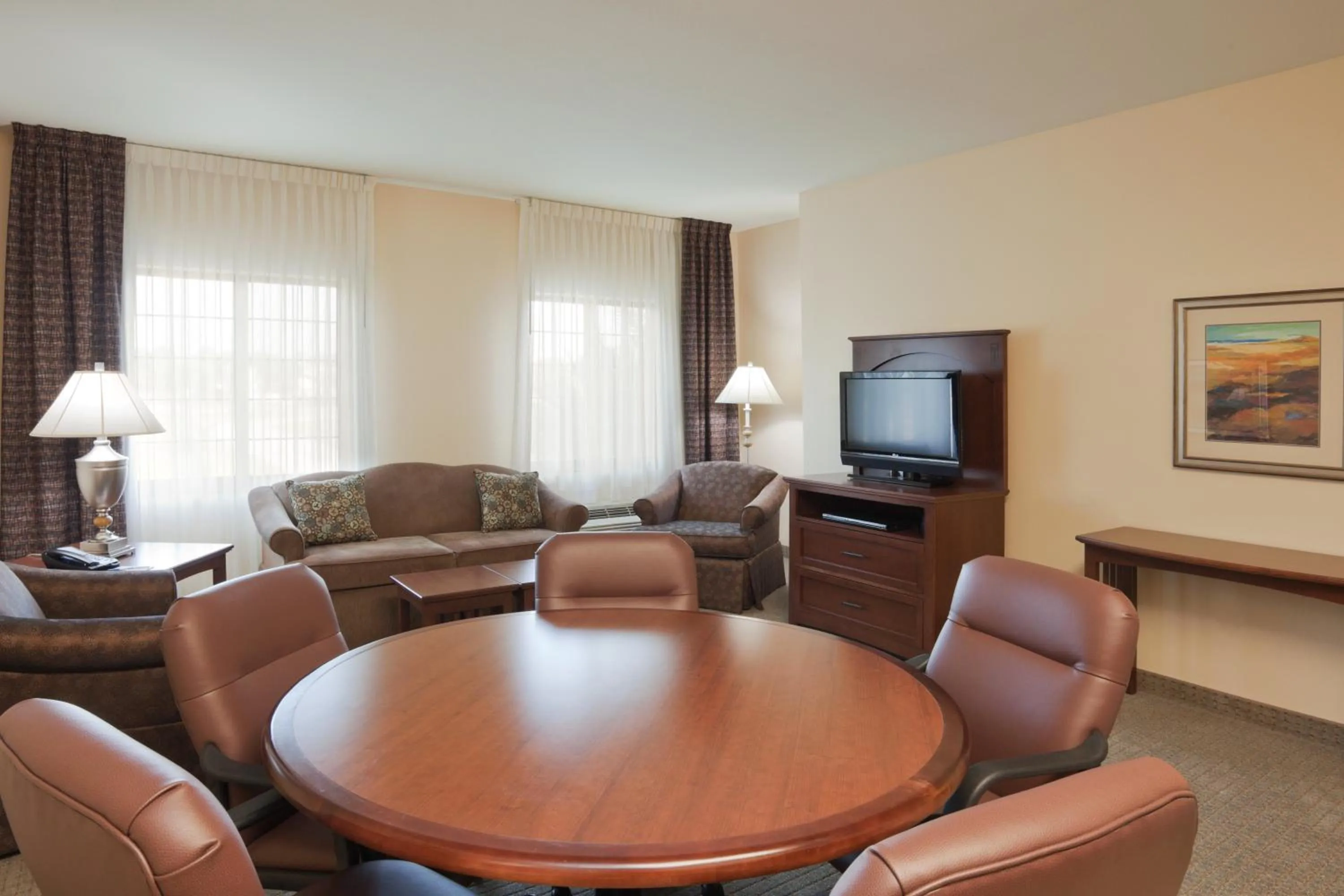 Photo of the whole room in Staybridge Suites Lafayette-Airport by IHG