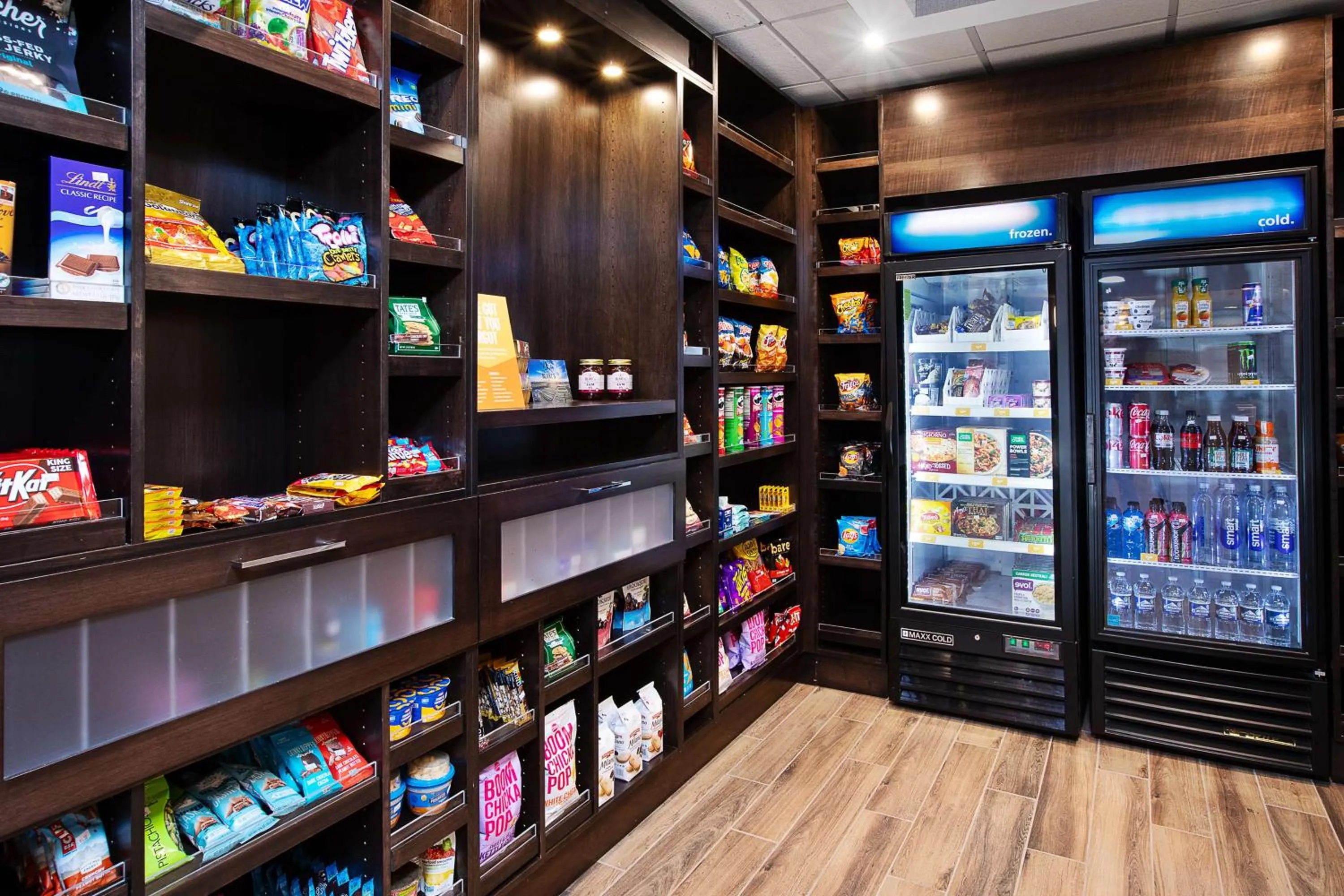 Restaurant/places to eat in Hampton Inn Detroit - Shelby Township